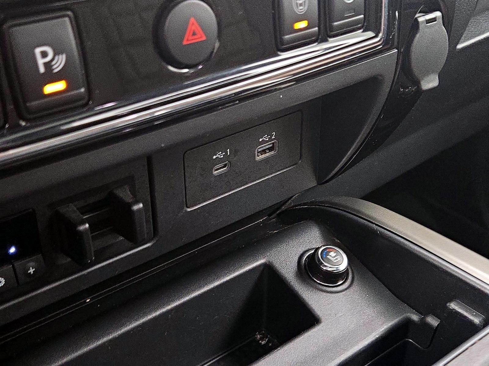 2022 Nissan Titan Platinum Reserve - Photo 20
