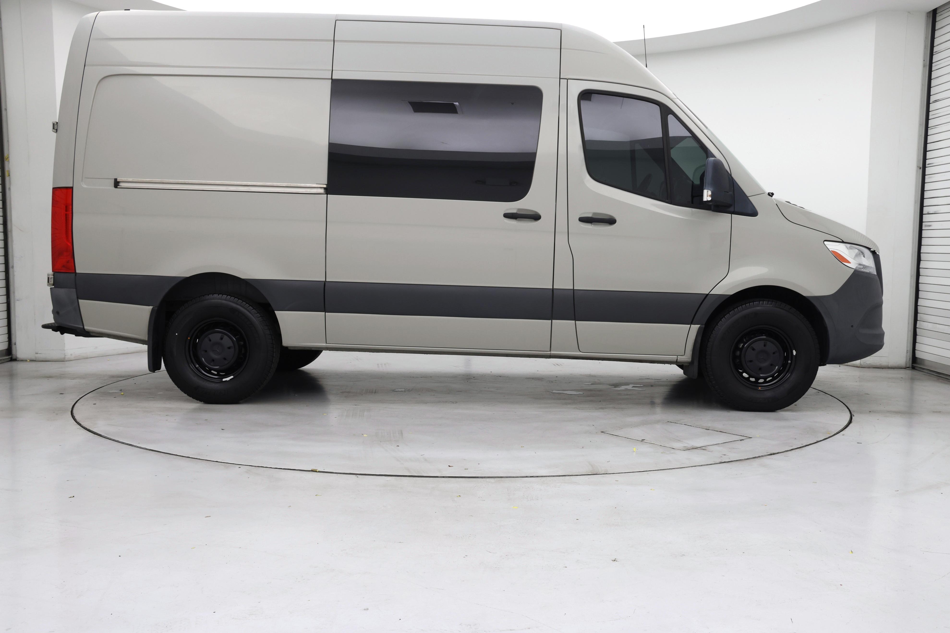 Thumbnail: 2022 Mercedes-Benz Sprinter - 7