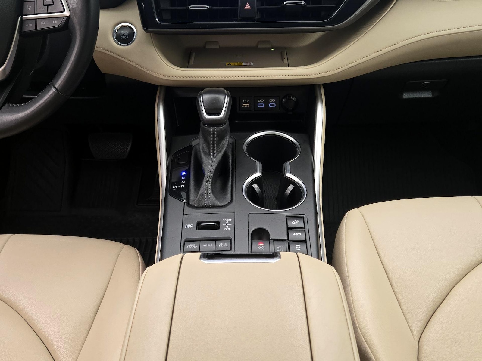 2023 Toyota Highlander XLE - Photo 17