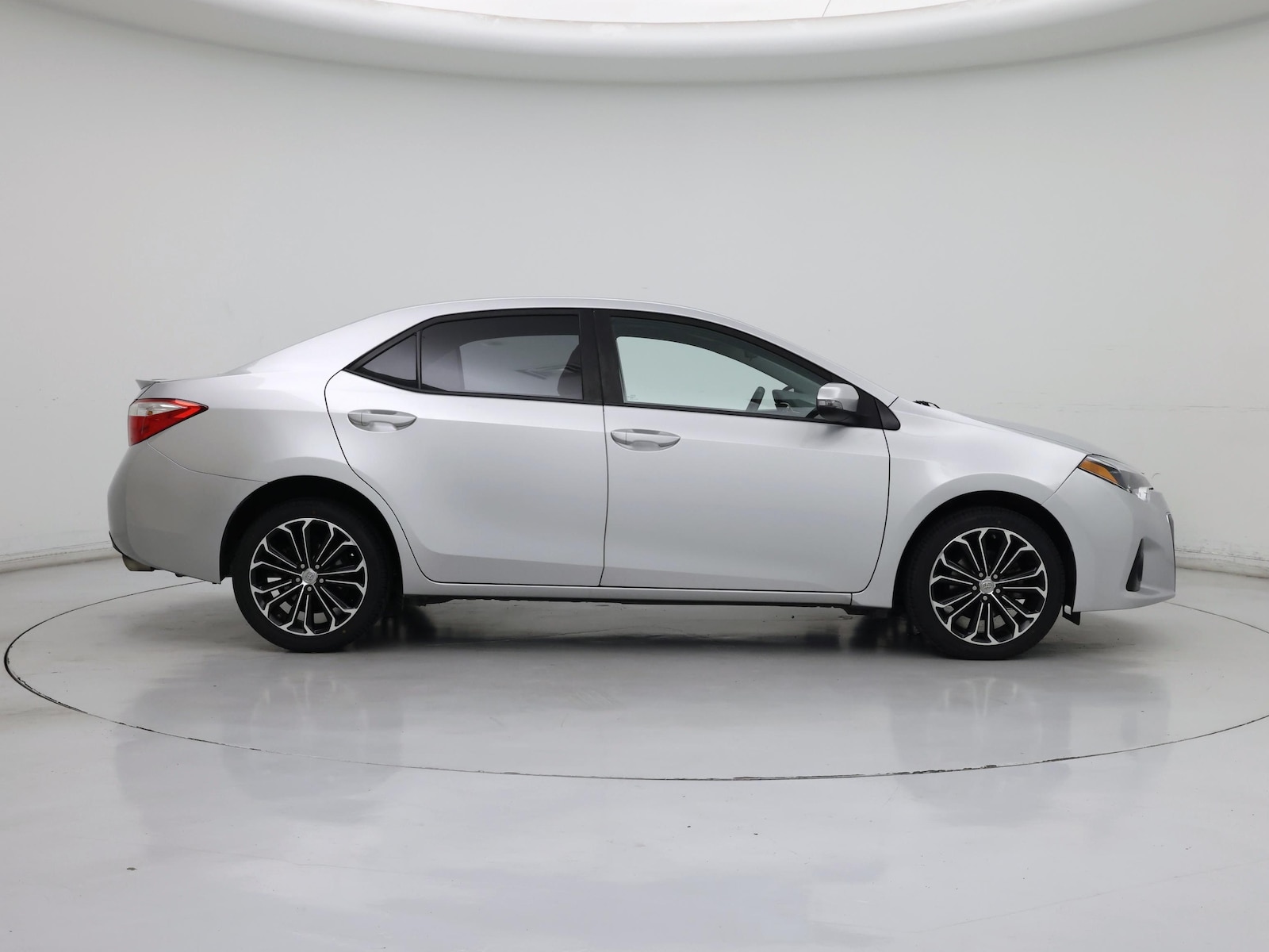 2015 Toyota Corolla S Plus - Photo 8