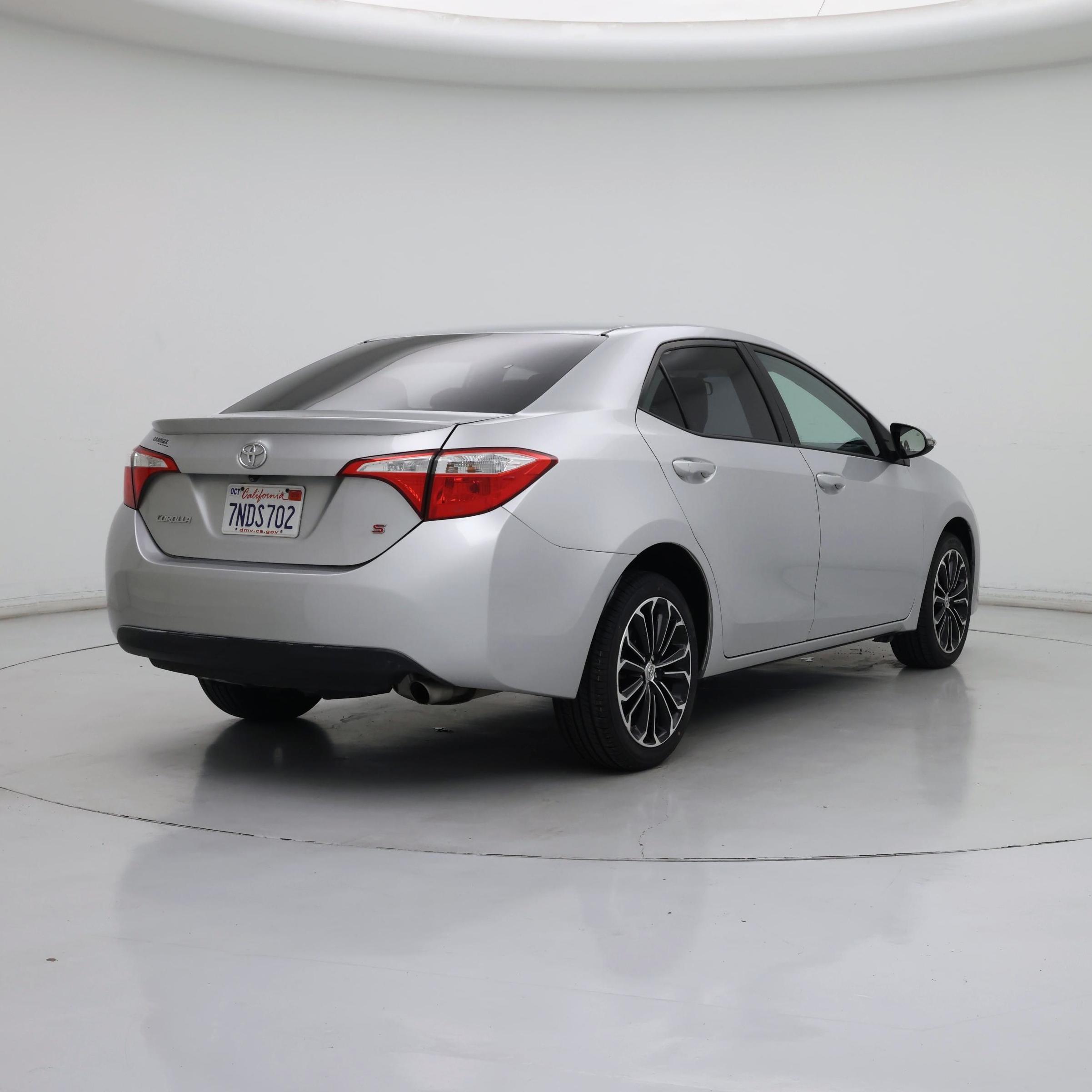 Thumbnail: 2015 Toyota Corolla - 8