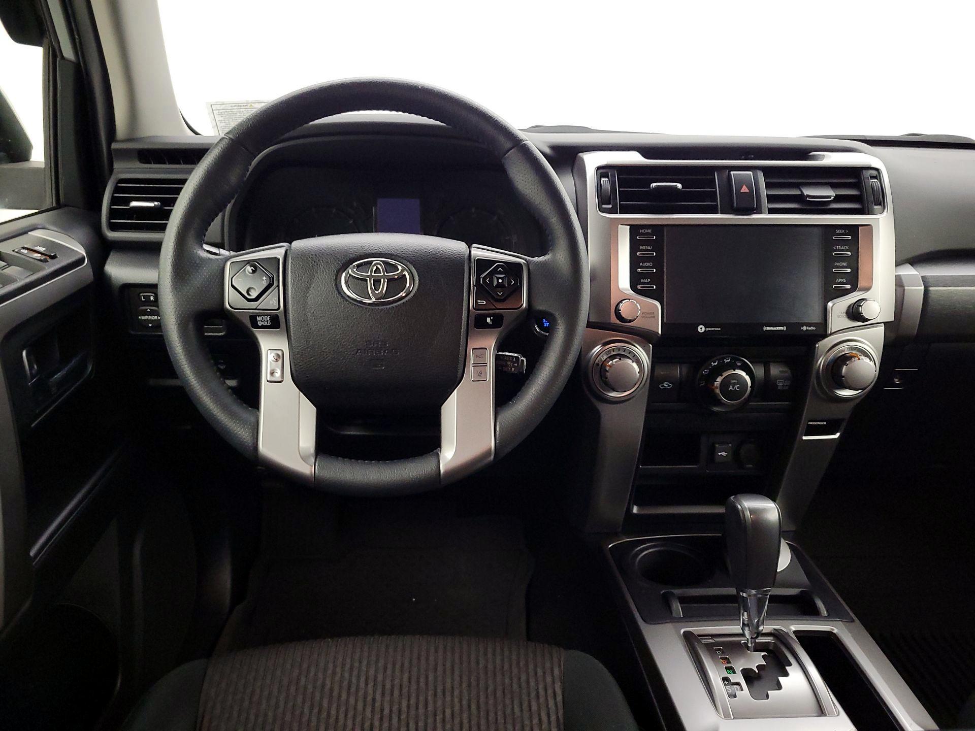 Thumbnail: 2022 Toyota 4Runner - 10