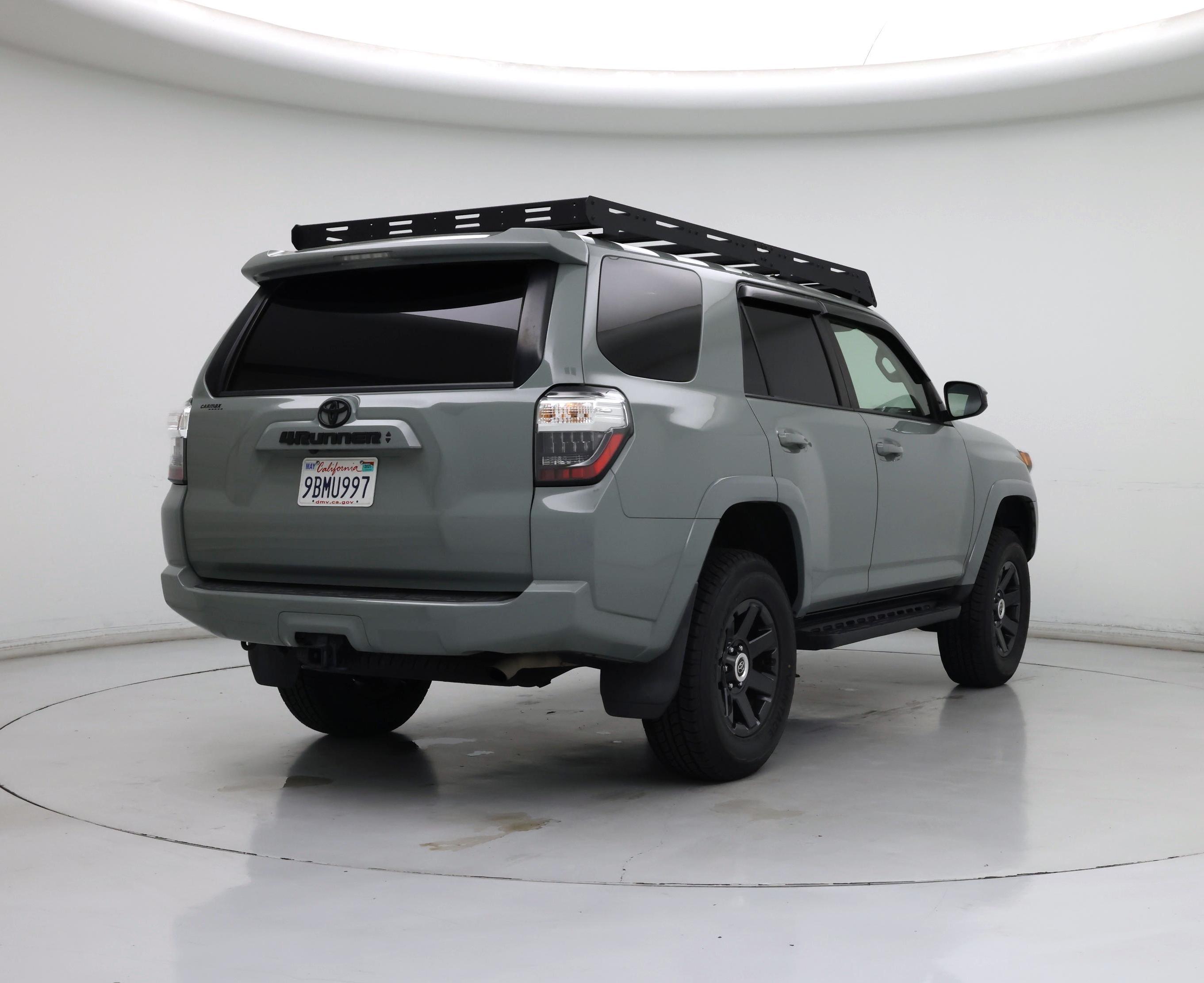 Thumbnail: 2022 Toyota 4Runner - 8