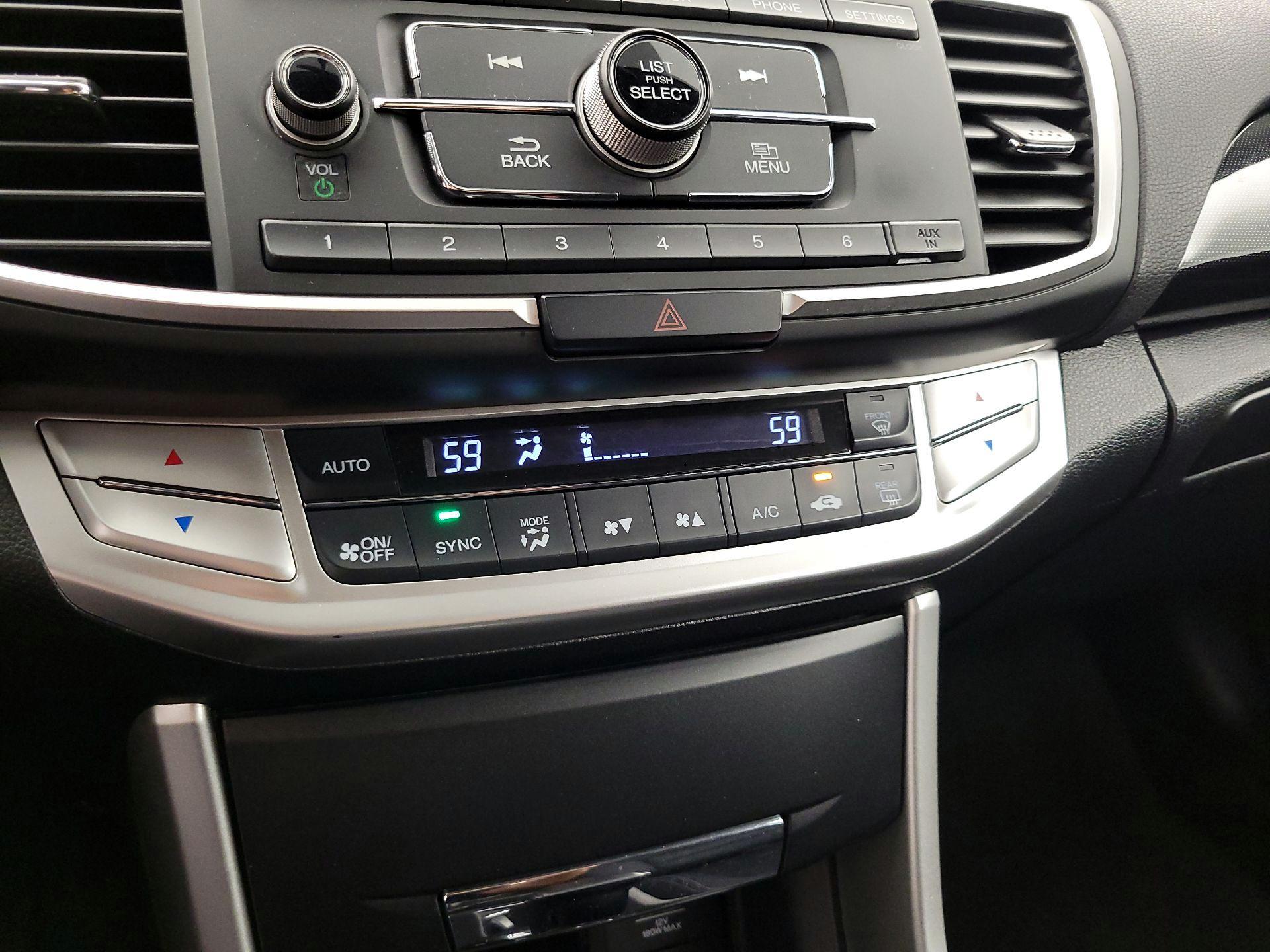 Thumbnail: 2015 Honda Accord - 16