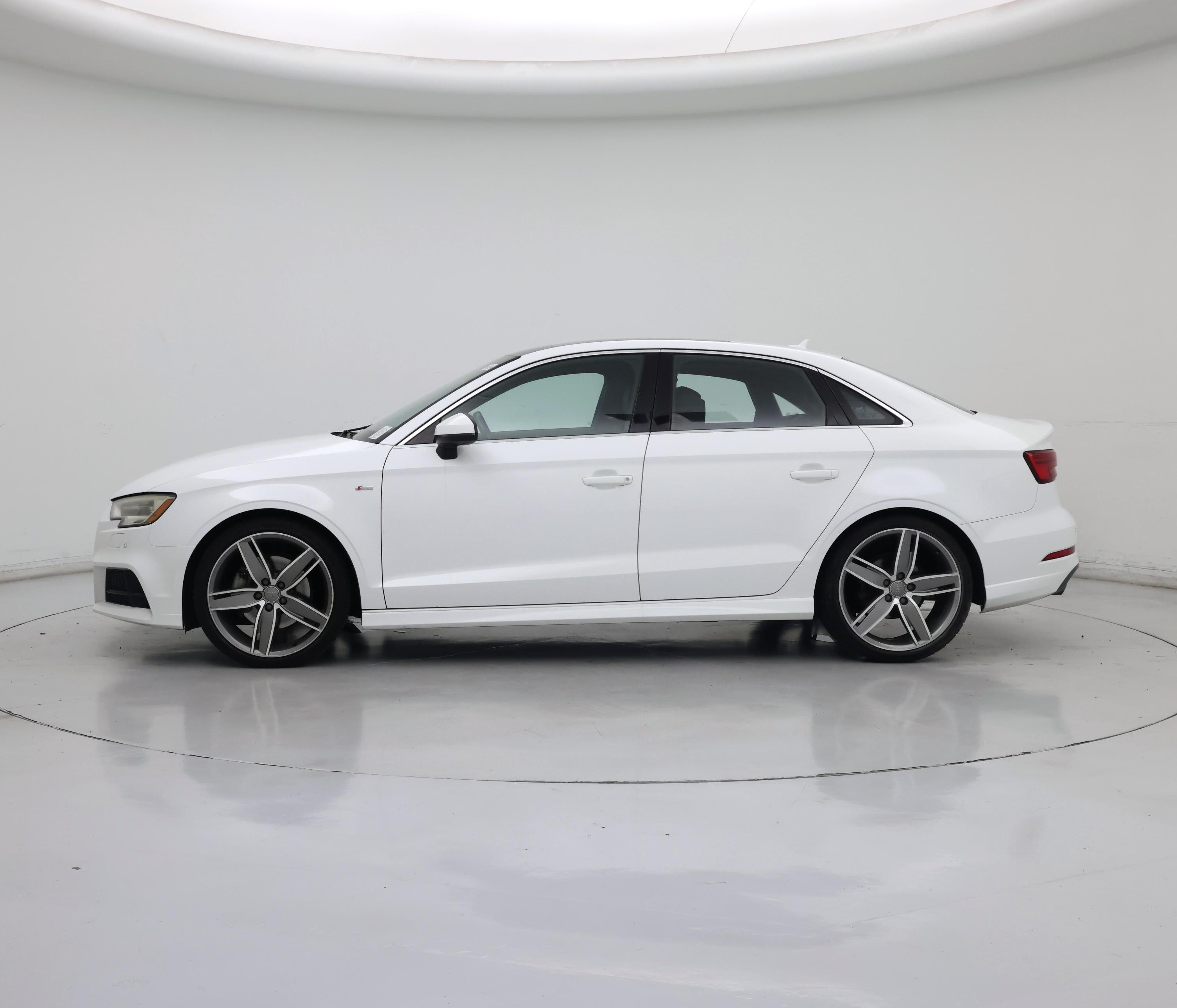Thumbnail: 2017 Audi A3 - 3