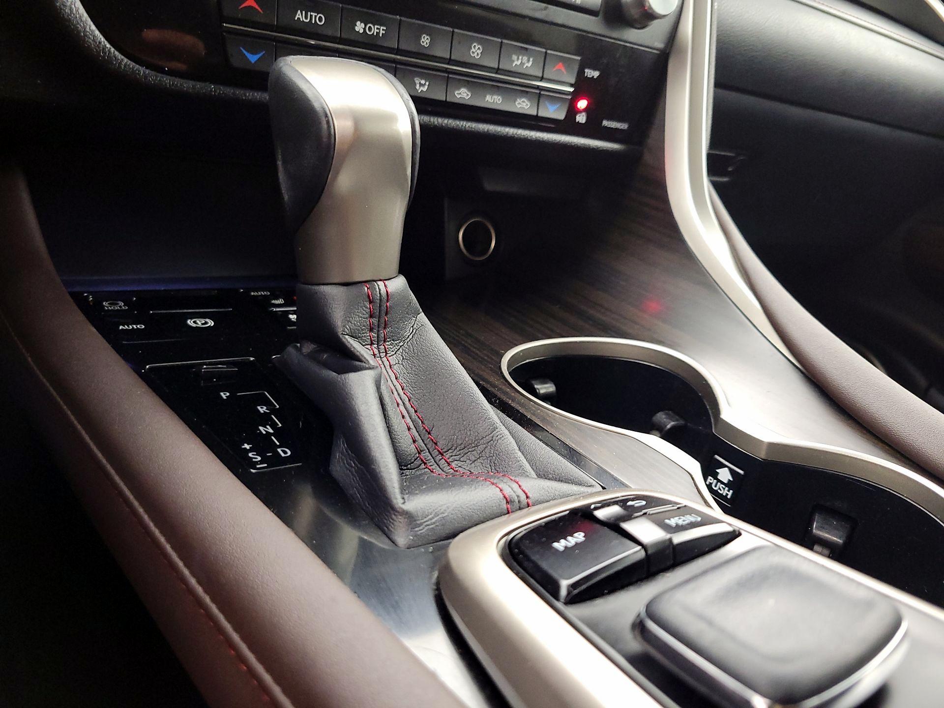 Thumbnail: 2016 Lexus RX - 18