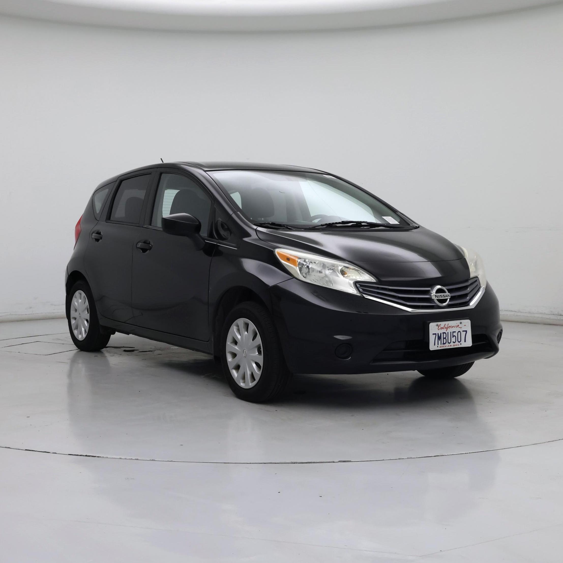 Black 2015 Nissan Versa Note Hatchback Front-Wheel Drive Automatic