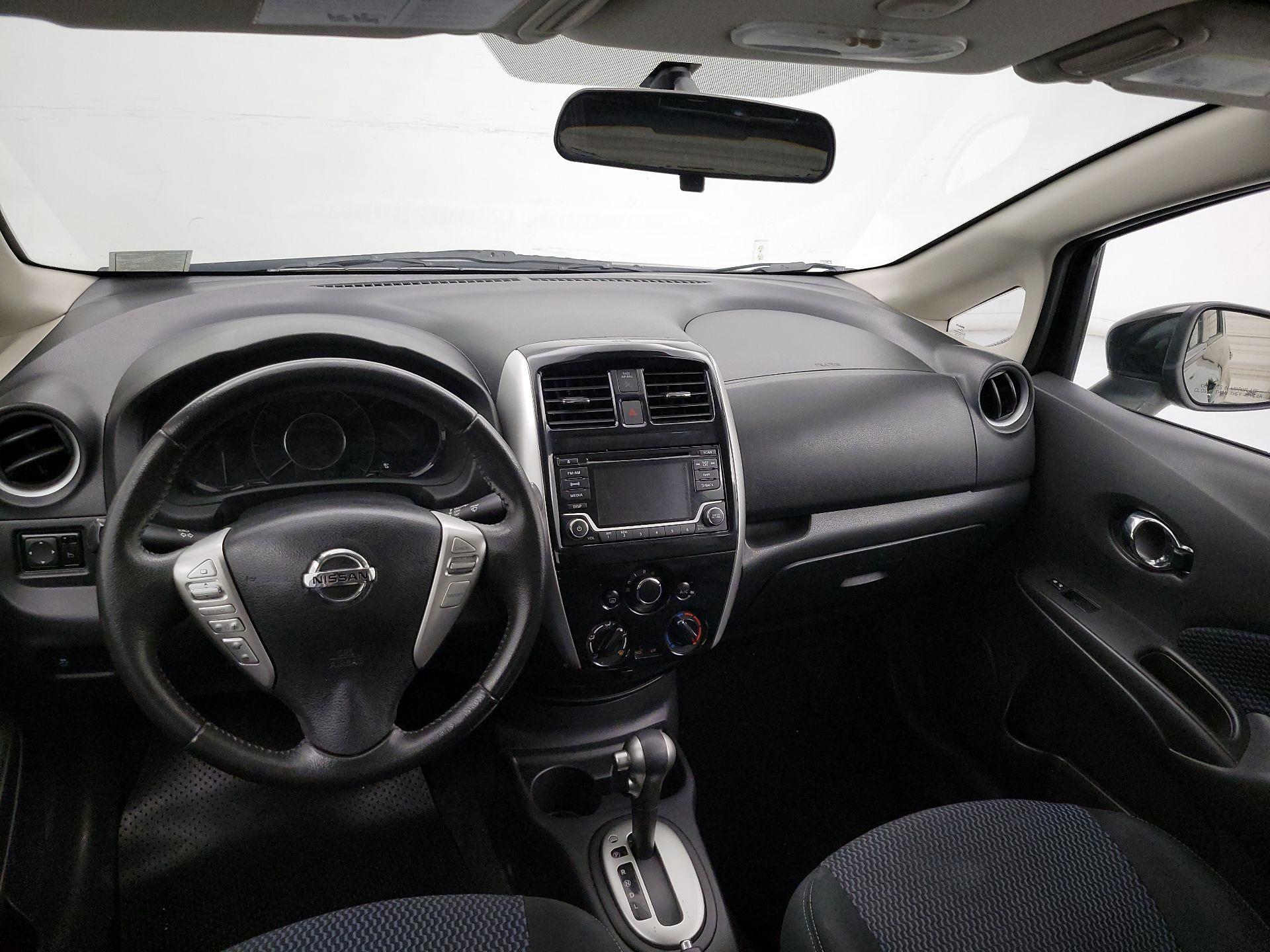 Thumbnail: 2015 Nissan Versa Note - 9