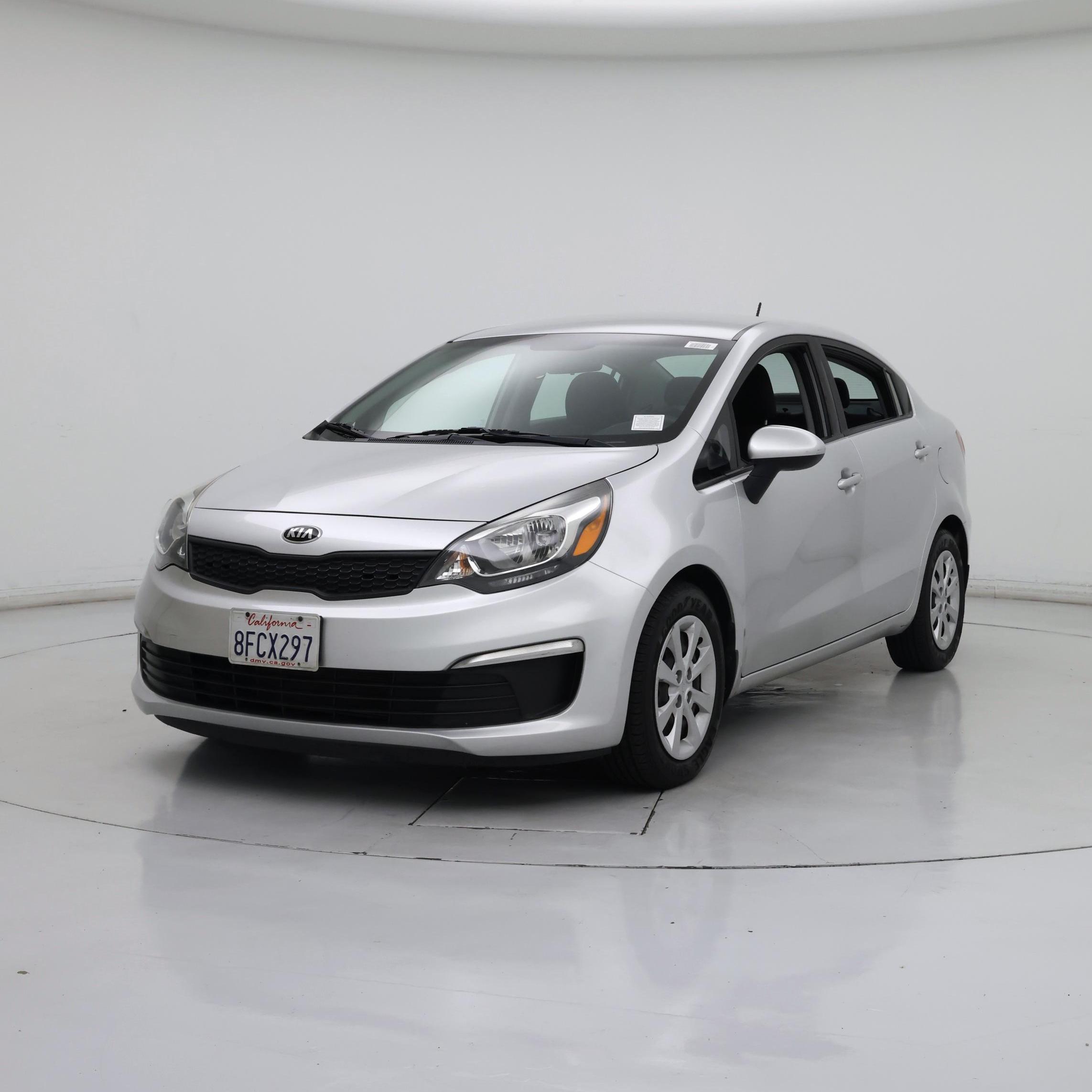 Thumbnail: 2017 Kia Rio - 4