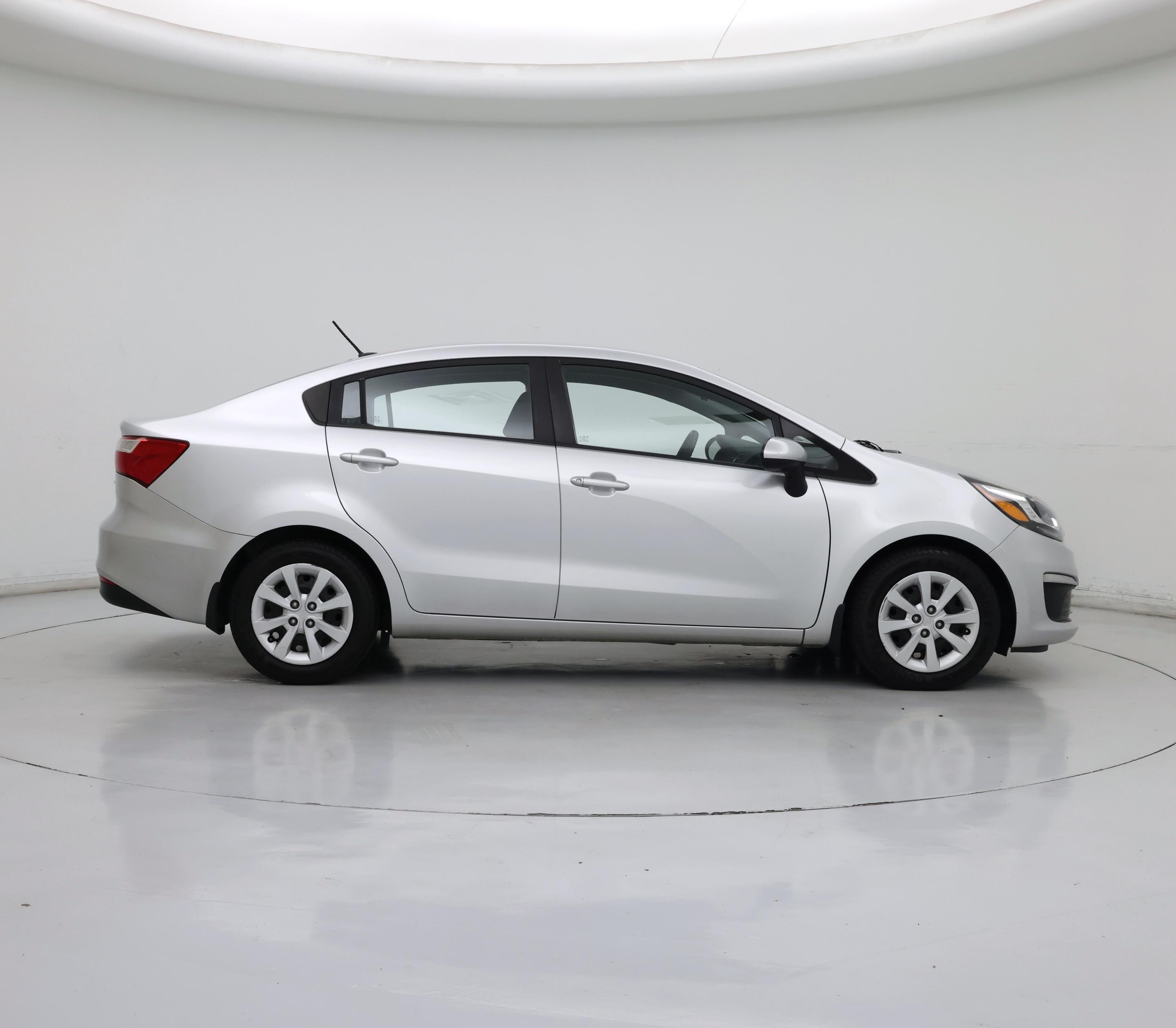 Thumbnail: 2017 Kia Rio - 7