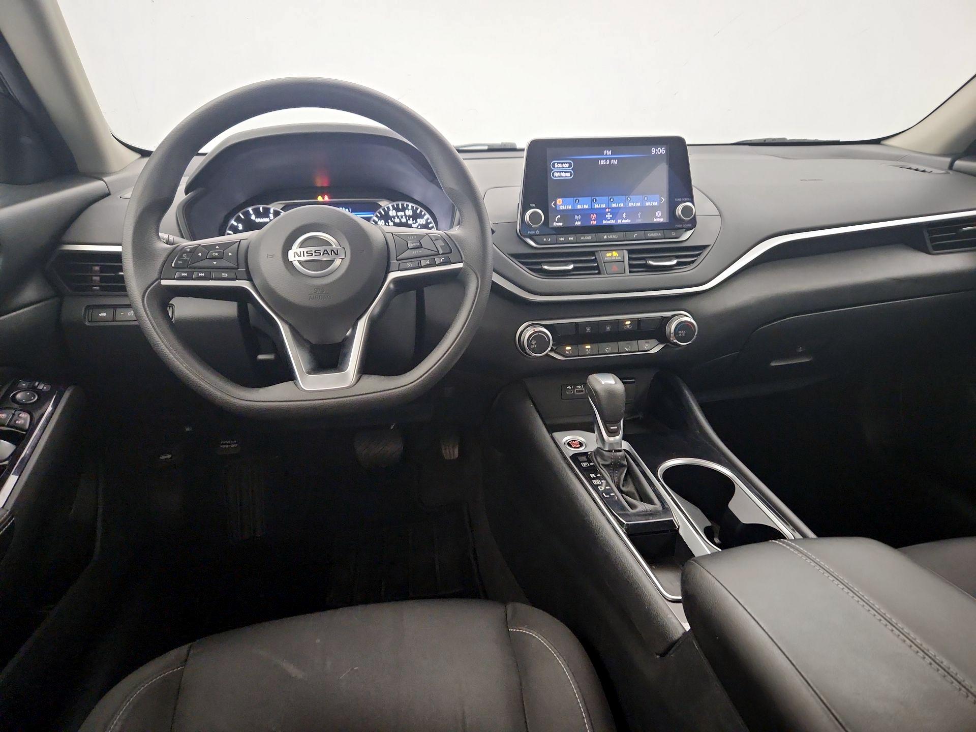 Thumbnail: 2021 Nissan Altima - 9