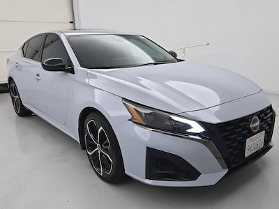 2023 Nissan Altima SR