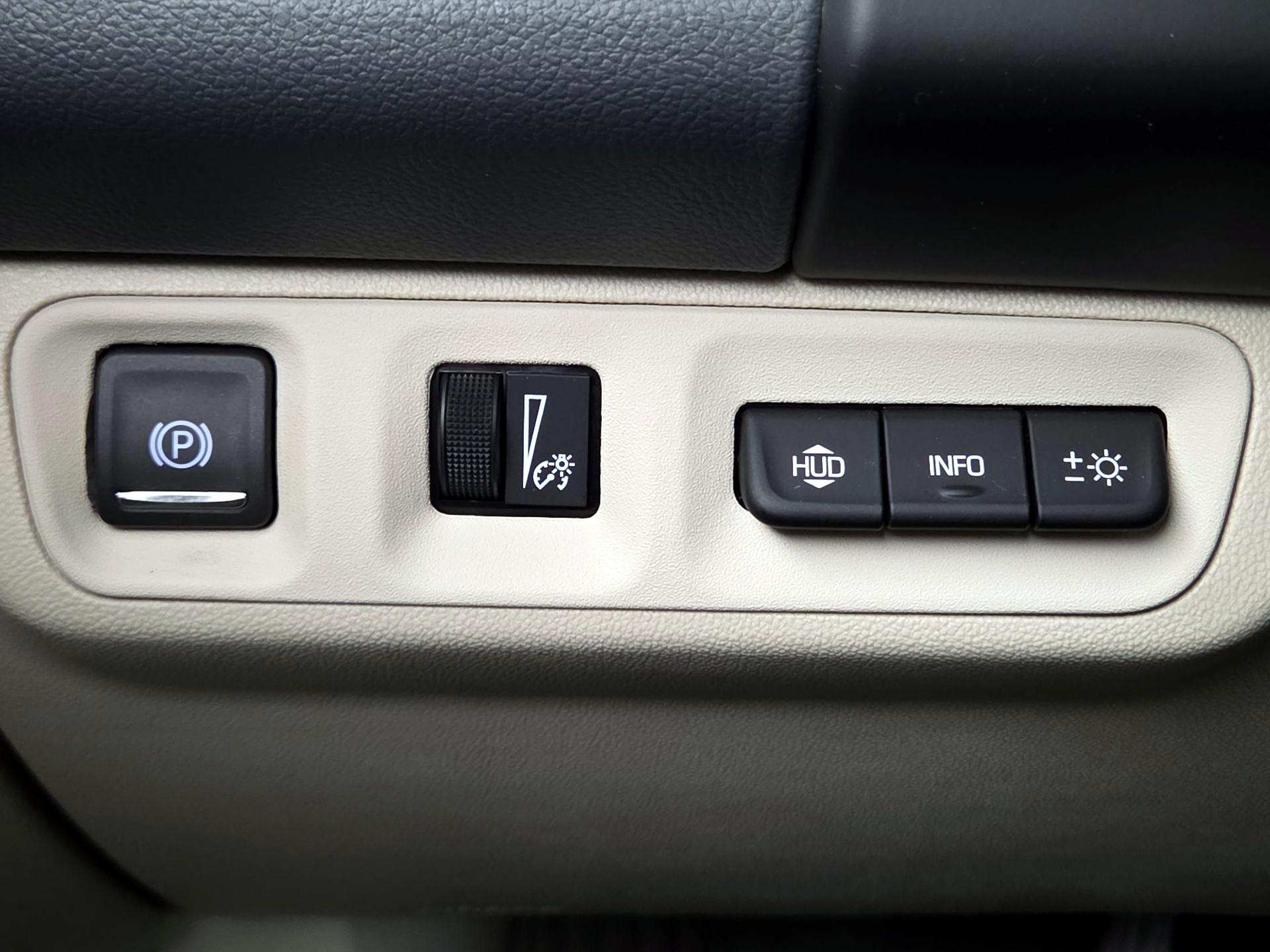 Thumbnail: 2023 GMC Acadia - 13