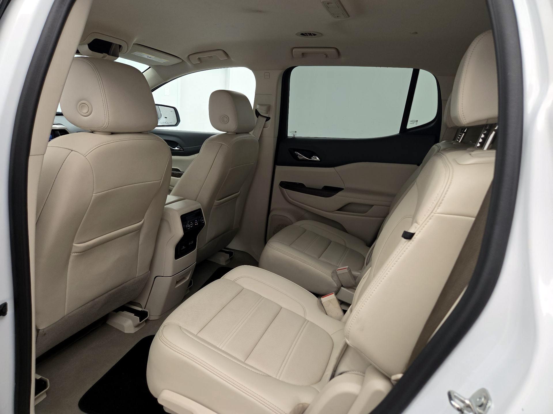 Thumbnail: 2023 GMC Acadia - 19