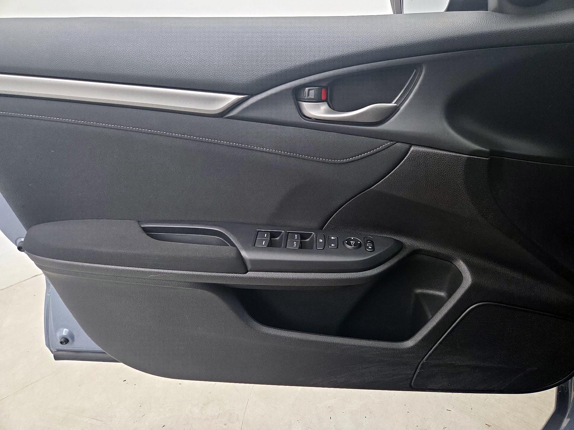 Thumbnail: 2020 Honda Civic - 12