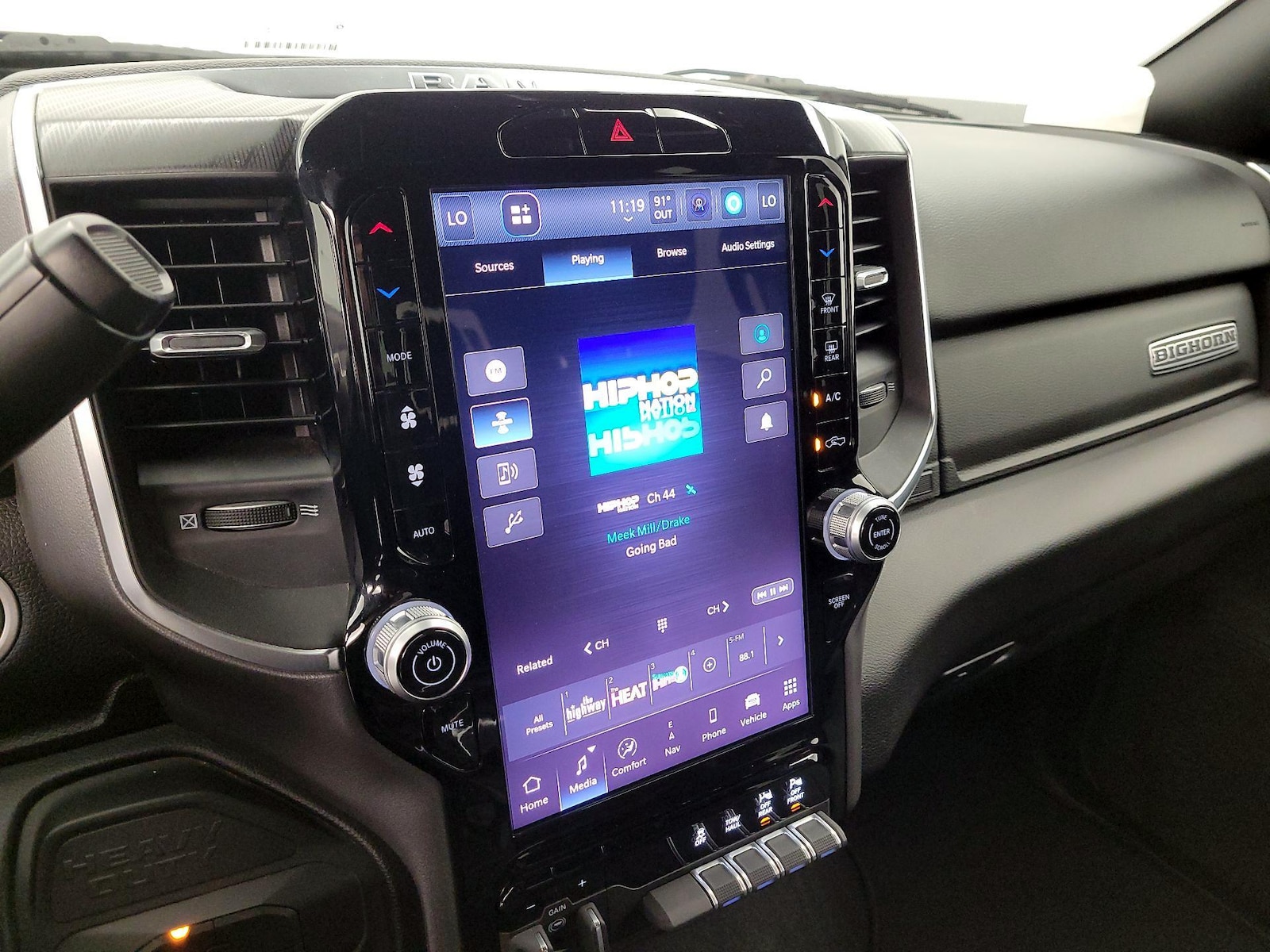 2025 RAM Ram 2500 Pickup Big Horn - Photo 17