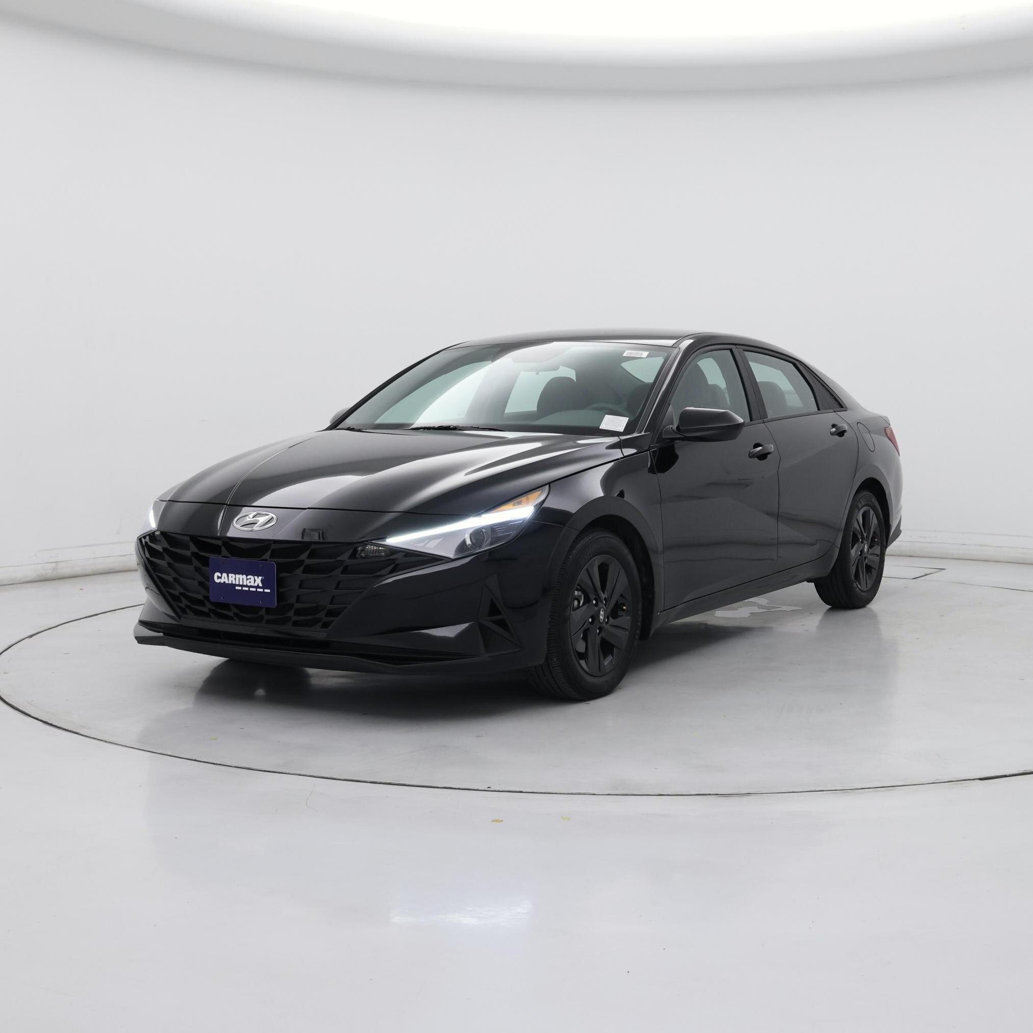 Thumbnail: 2022 Hyundai Elantra - 4