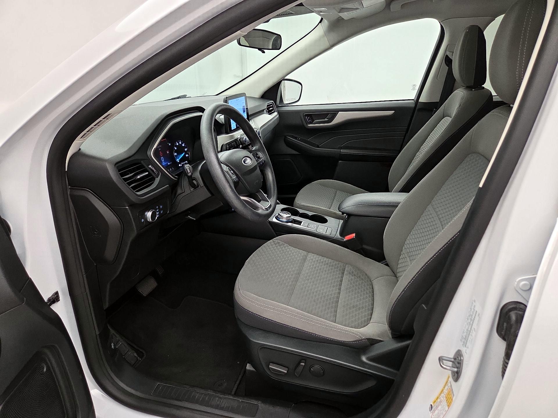 Thumbnail: 2022 Ford Escape - 11