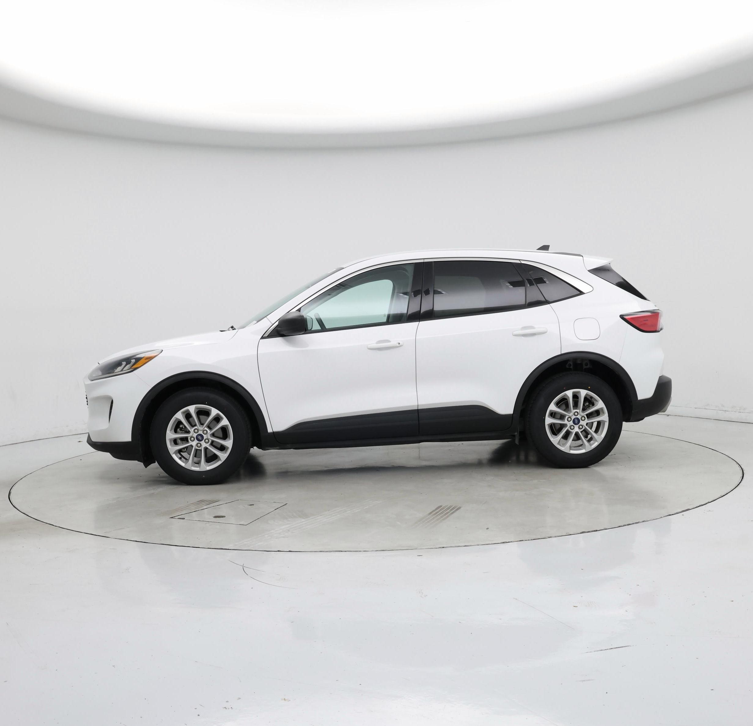 Thumbnail: 2022 Ford Escape - 3