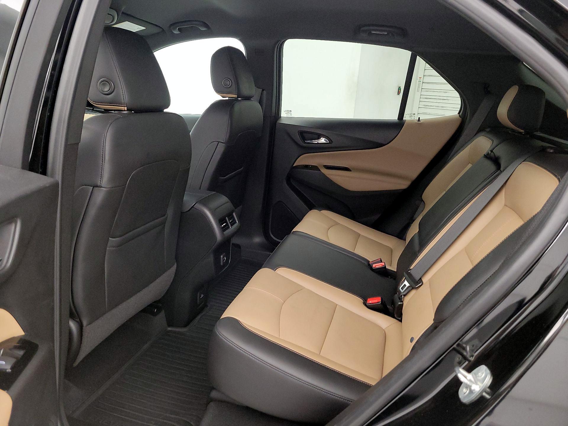 Thumbnail: 2022 Chevrolet Equinox - 19