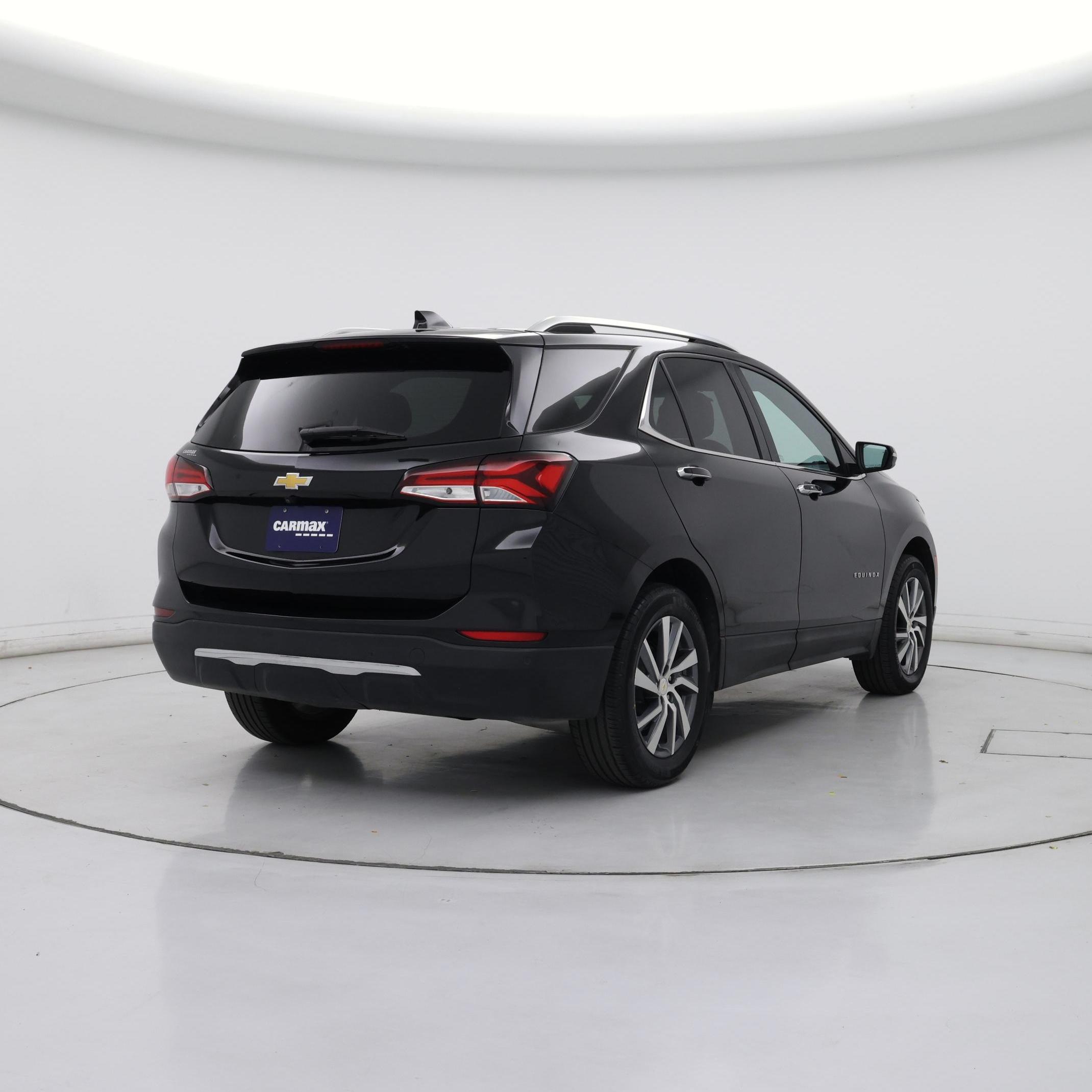 Thumbnail: 2022 Chevrolet Equinox - 8