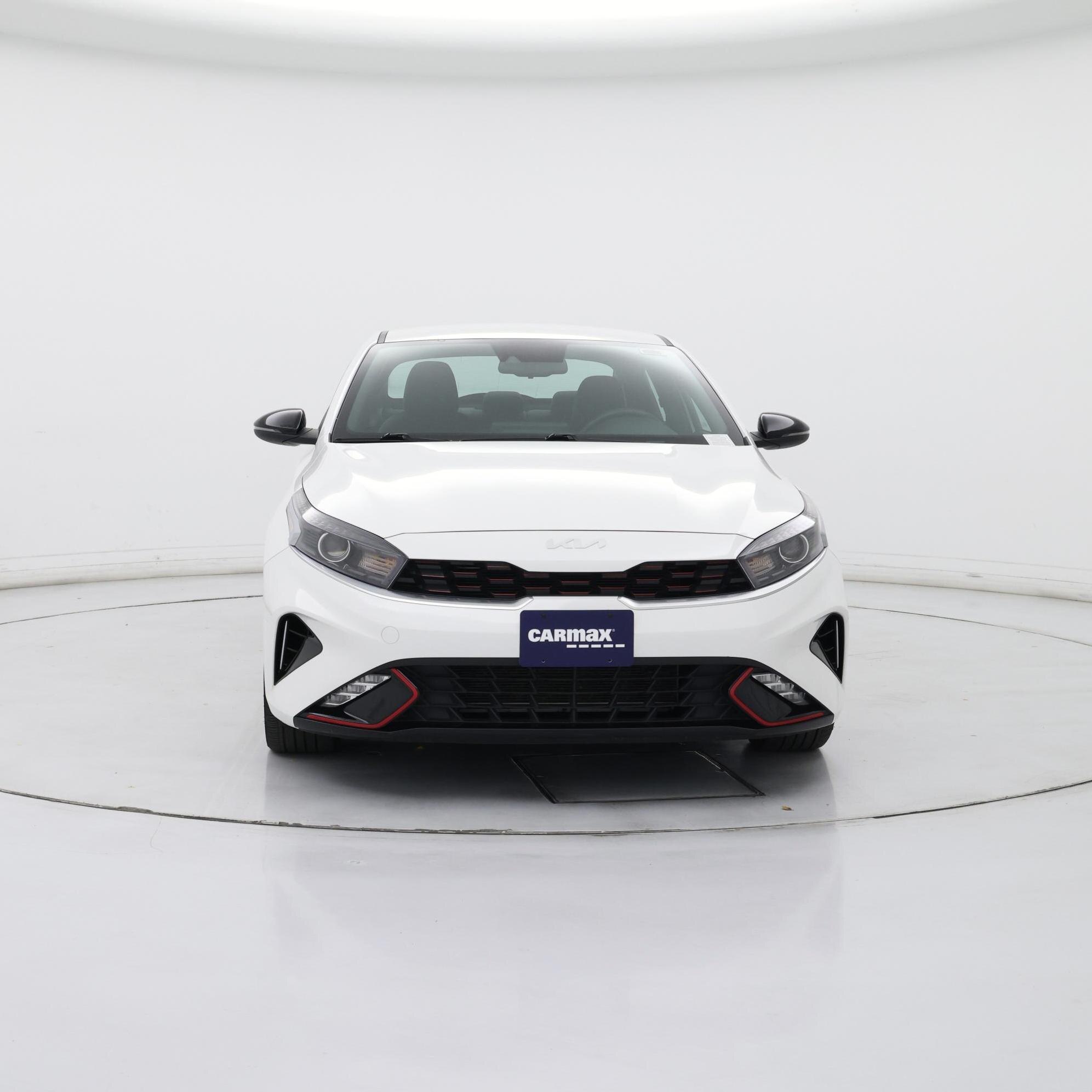 Thumbnail: 2023 Kia Forte - 5