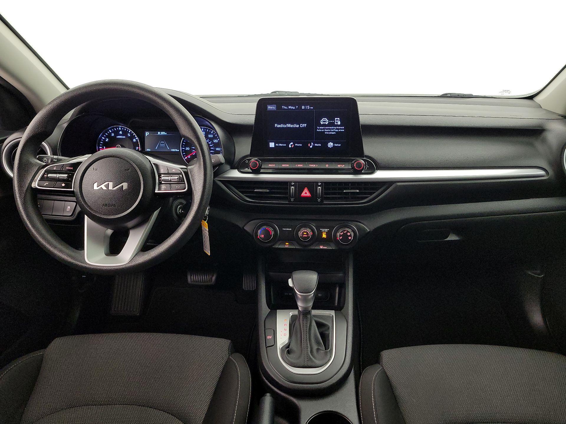 Thumbnail: 2024 Kia Forte - 9