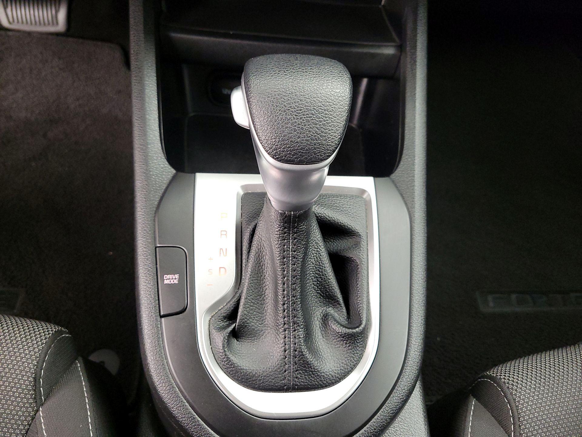 Thumbnail: 2024 Kia Forte - 15