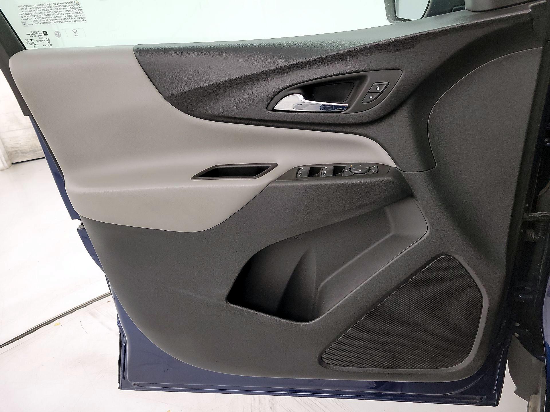Thumbnail: 2022 Chevrolet Equinox - 12