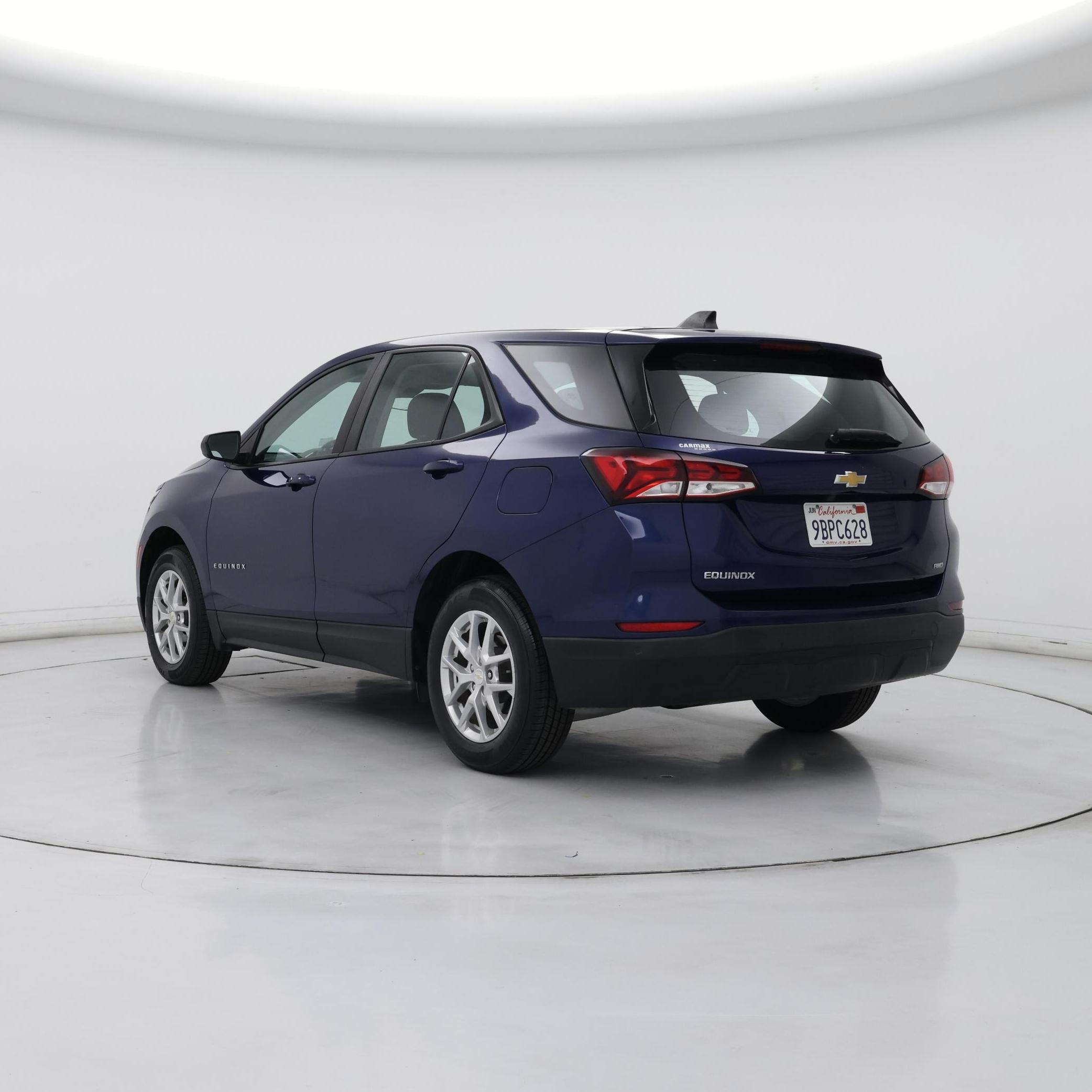 Thumbnail: 2022 Chevrolet Equinox - 2