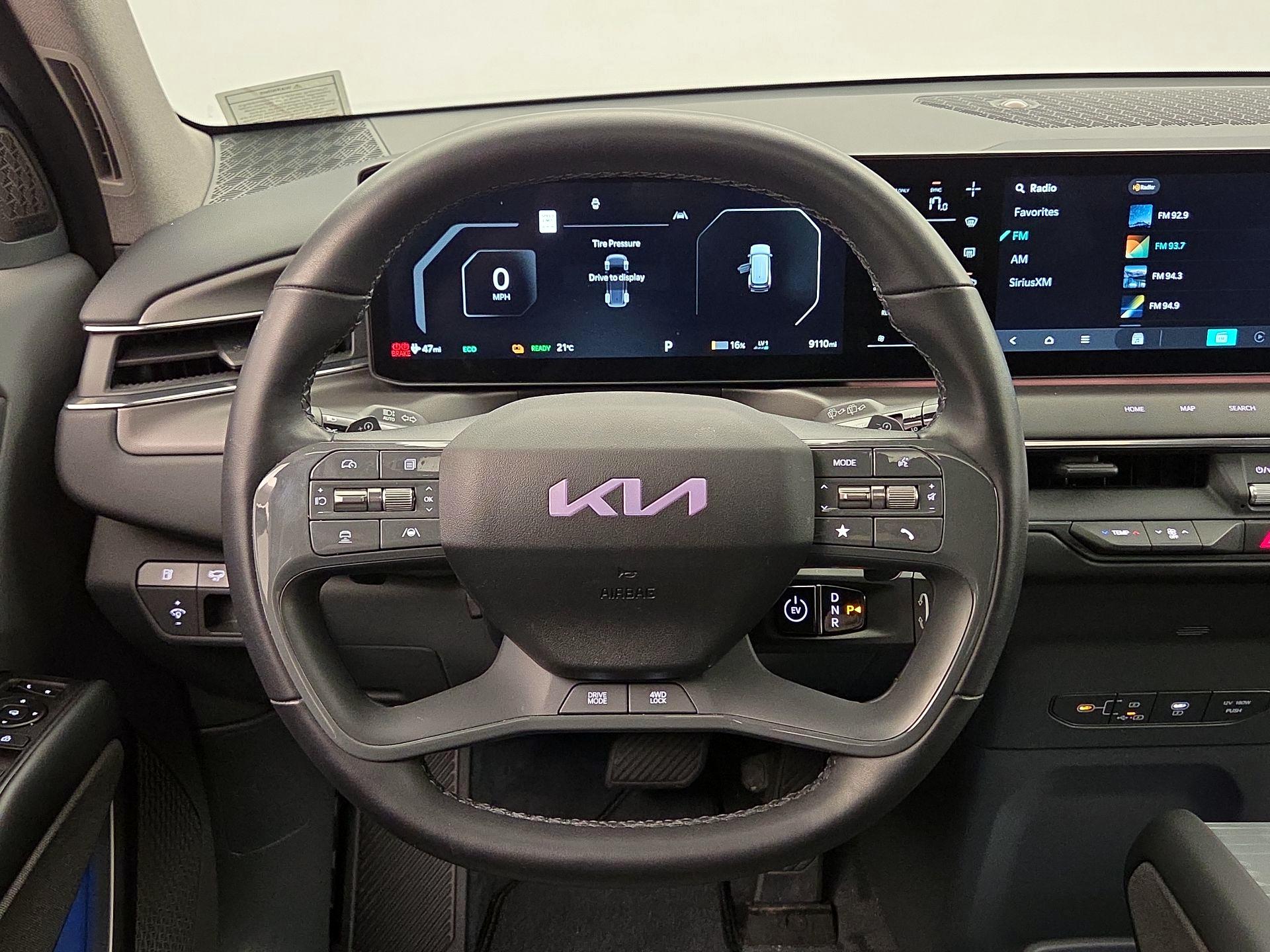 Thumbnail: 2024 Kia EV9 - 10