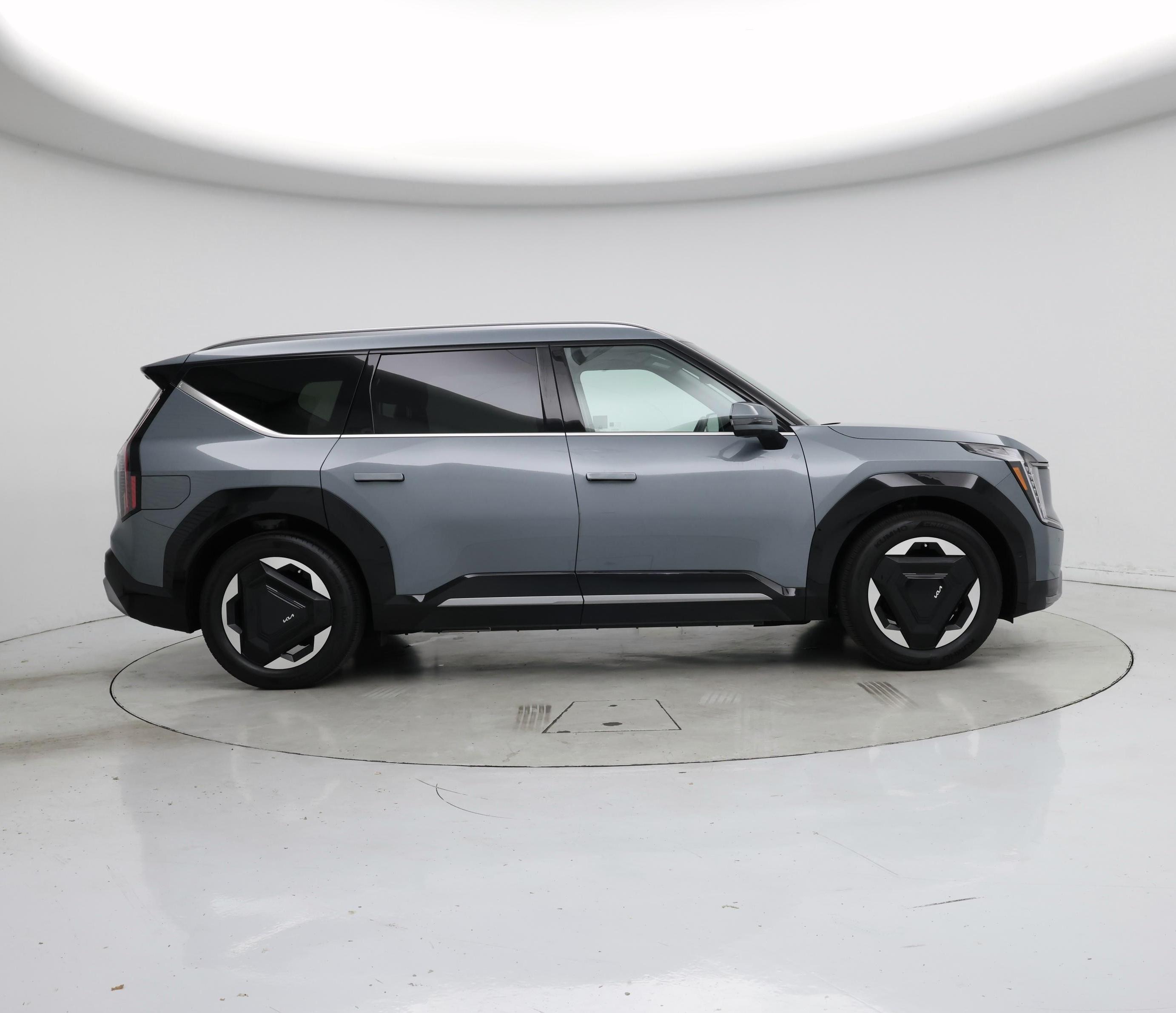 Thumbnail: 2024 Kia EV9 - 7