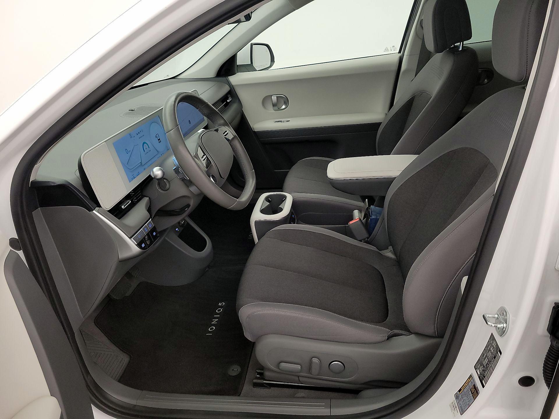 Thumbnail: 2024 Hyundai Ioniq 5 - 11