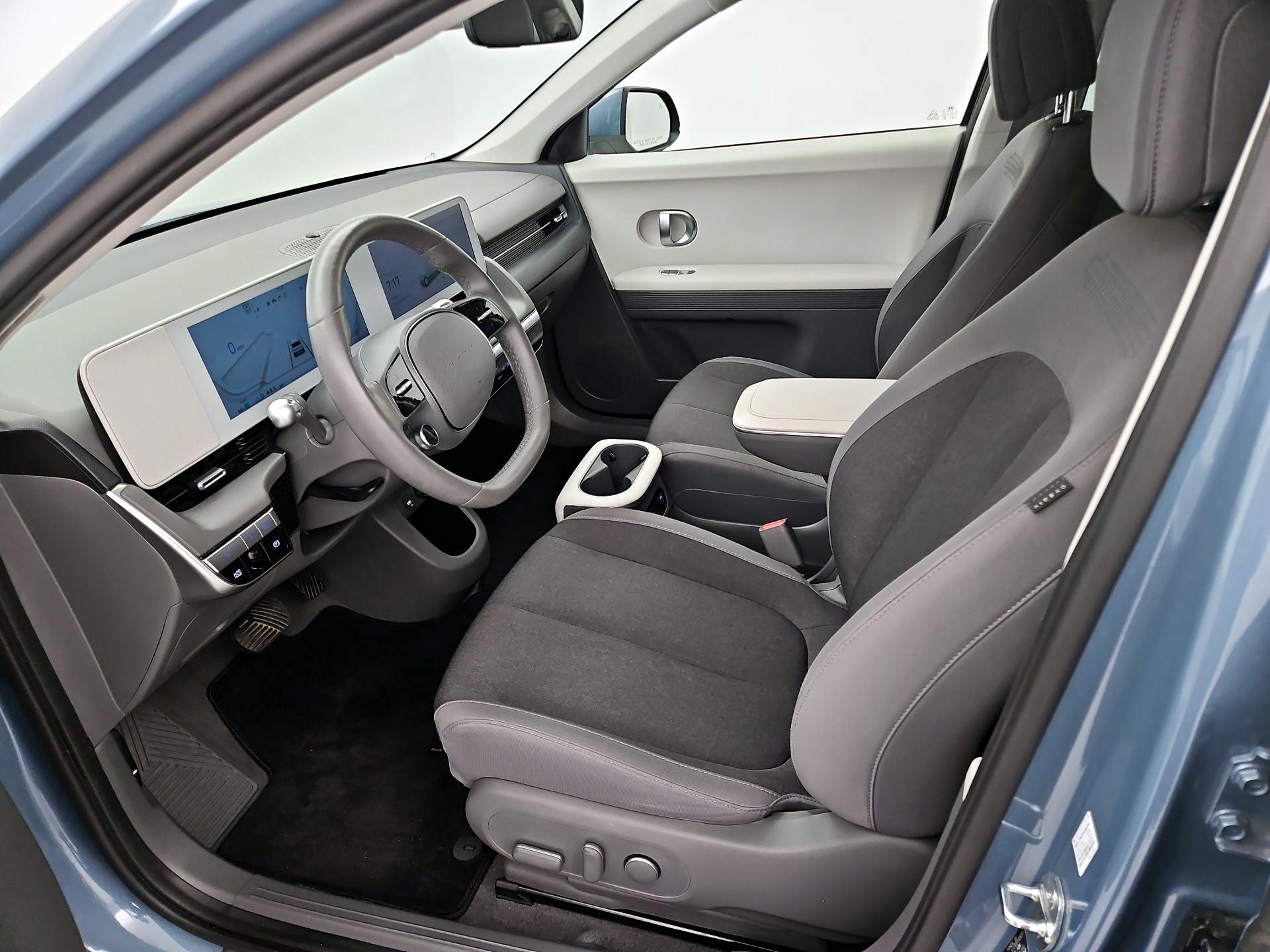 Thumbnail: 2024 Hyundai Ioniq 5 - 11