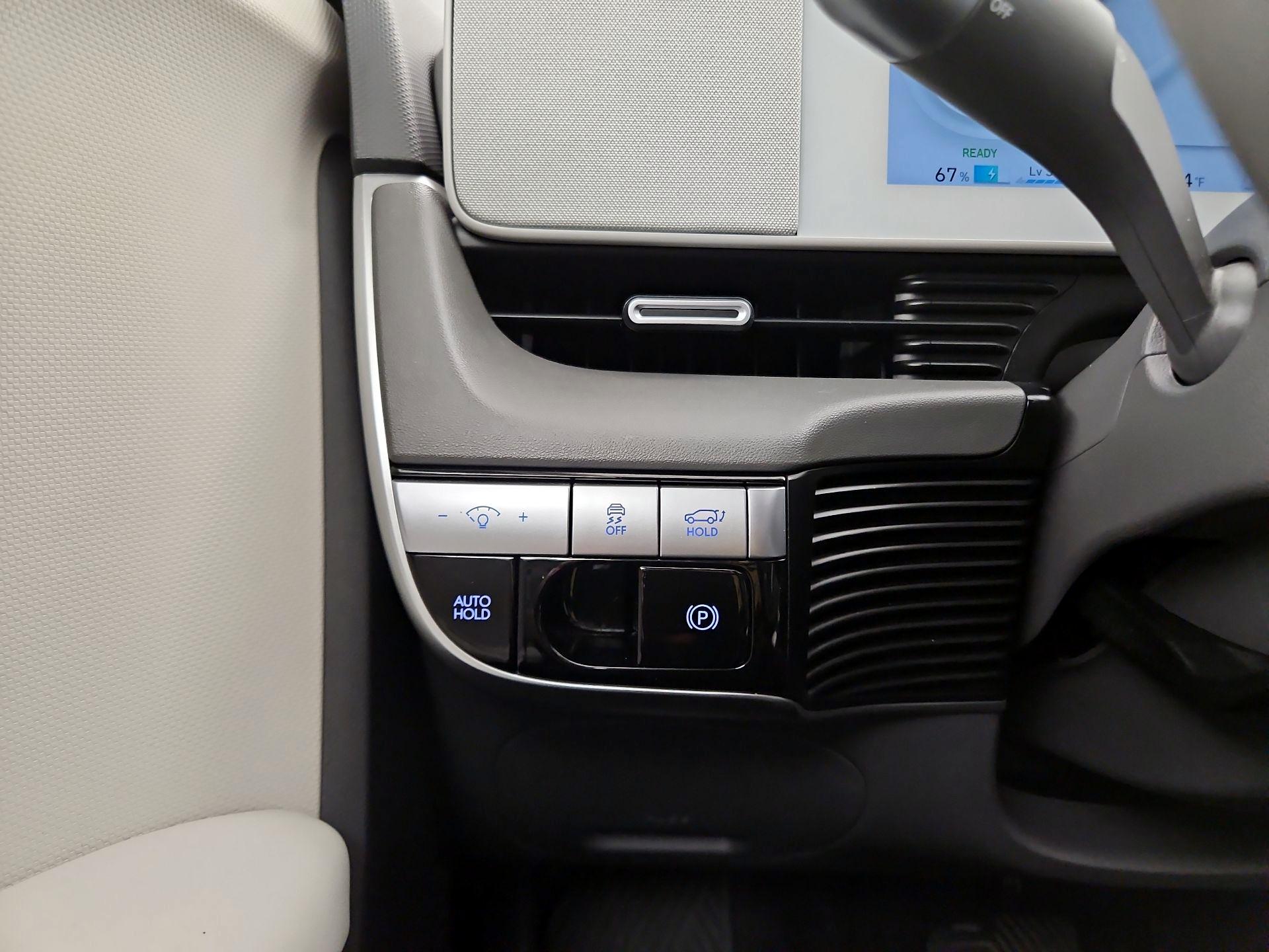 Thumbnail: 2024 Hyundai Ioniq 5 - 13
