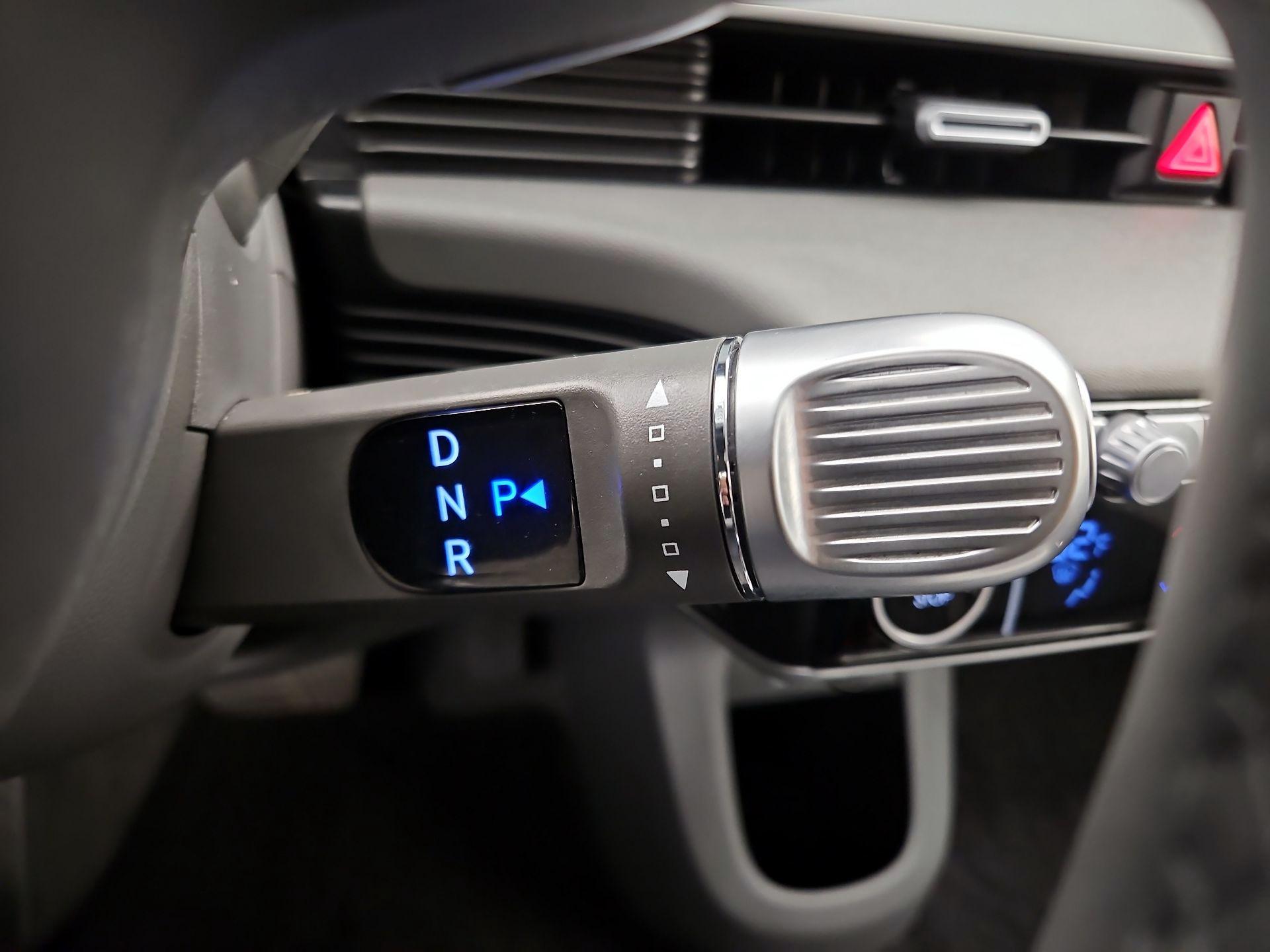 Thumbnail: 2024 Hyundai Ioniq 5 - 17