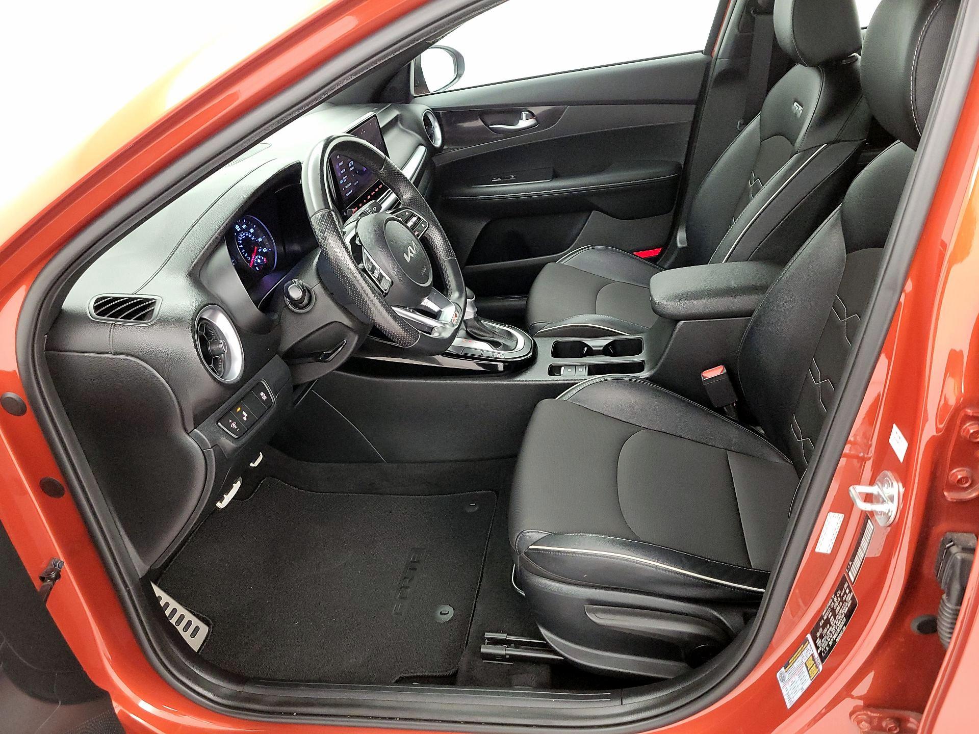 Thumbnail: 2023 Kia Forte - 11