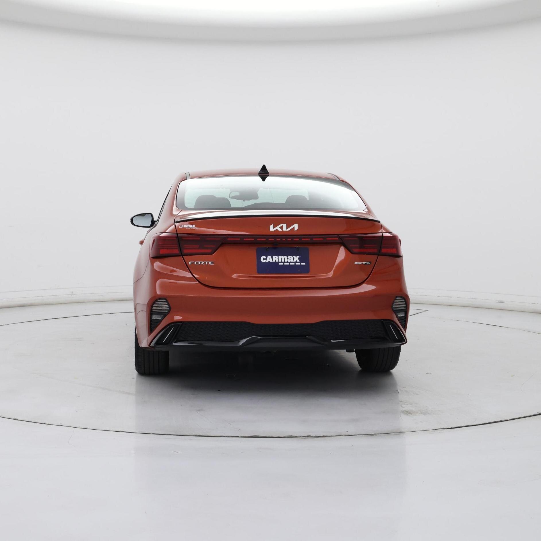 Thumbnail: 2023 Kia Forte - 6