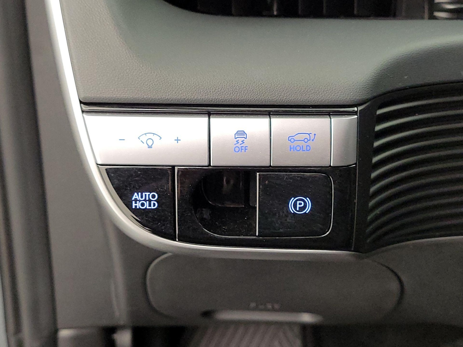 2024 Hyundai IONIQ 5 SEL - Photo 14