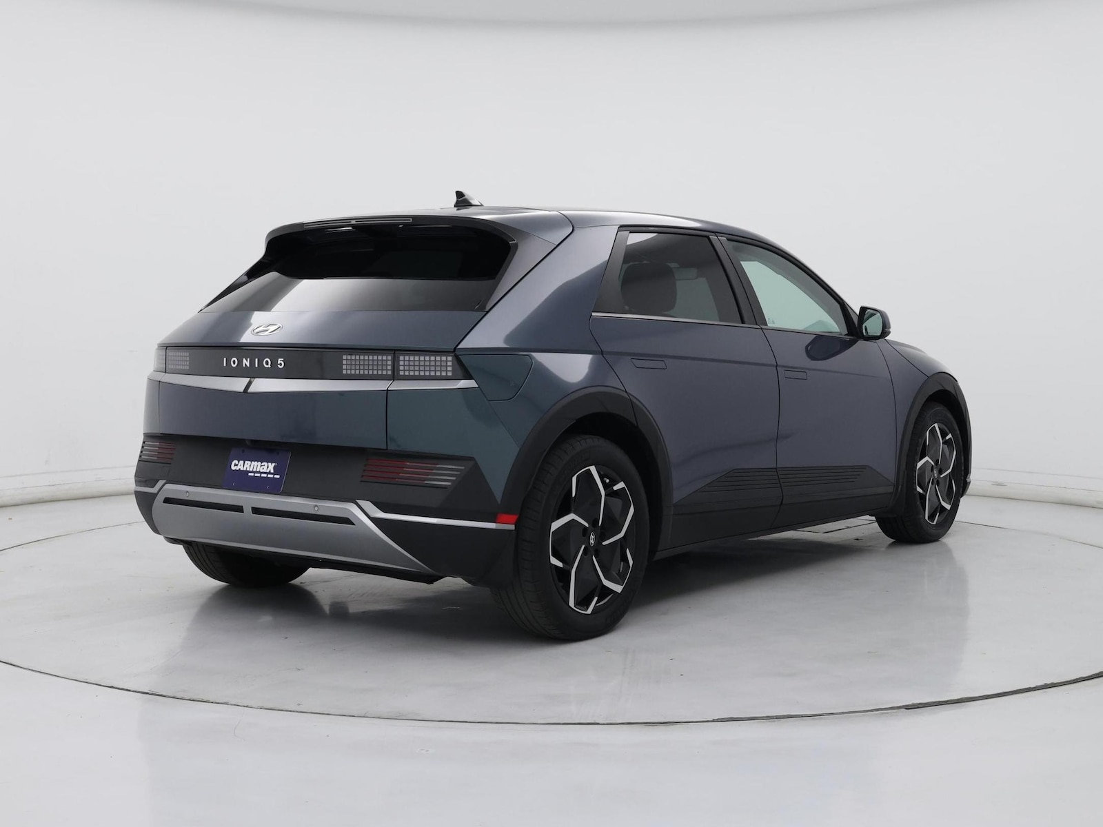 2024 Hyundai IONIQ 5 SEL - Photo 9