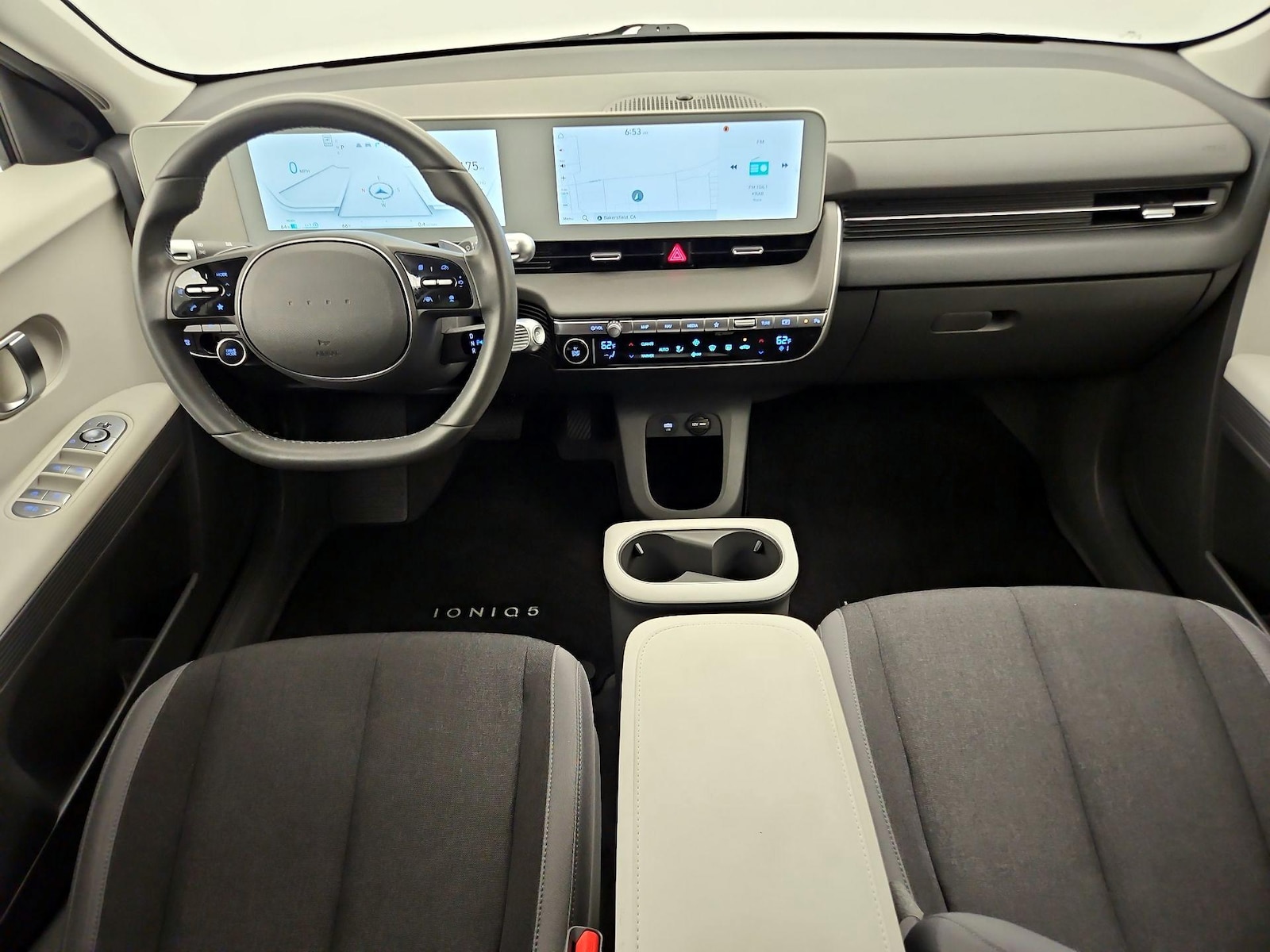 2024 Hyundai IONIQ 5 SE - Photo 10