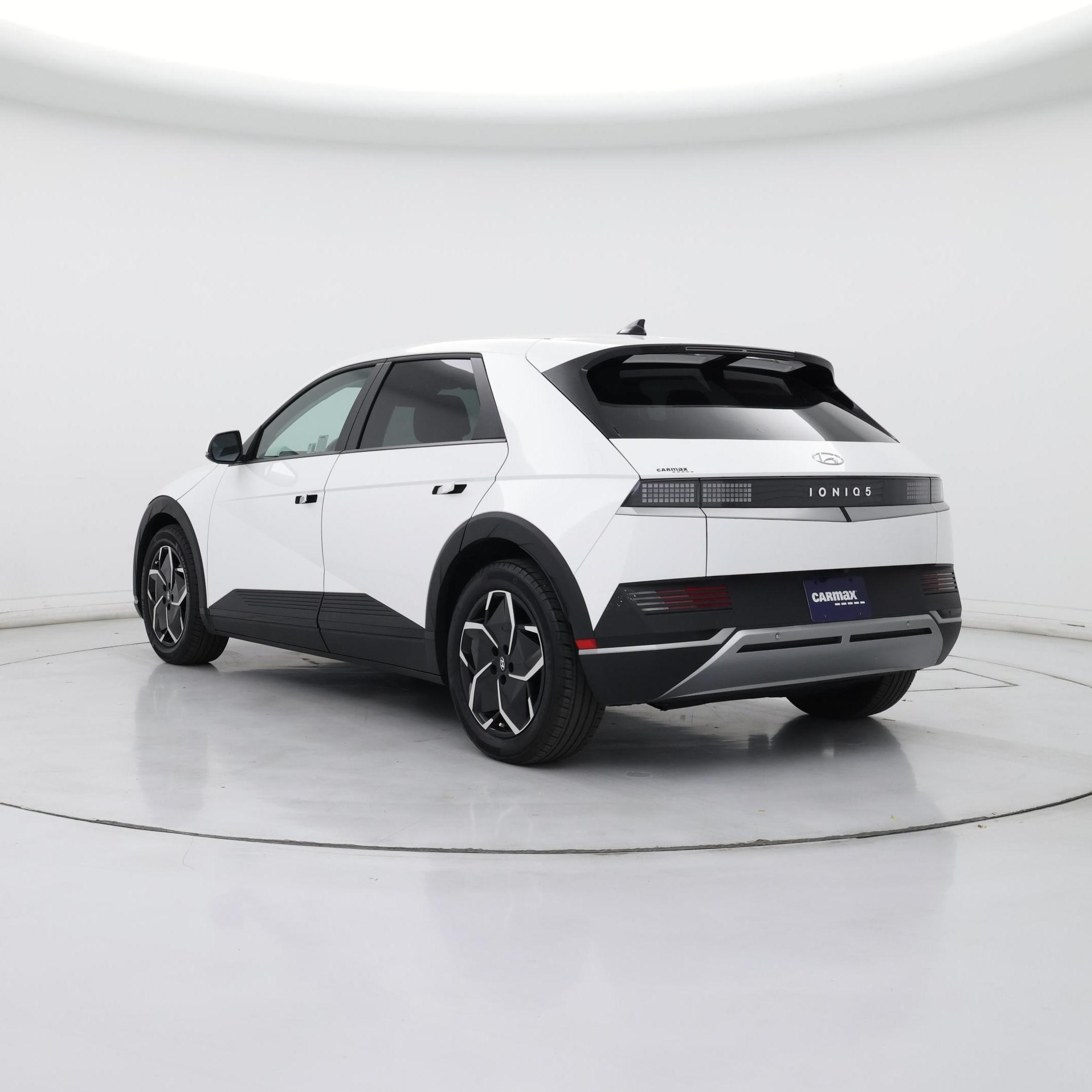 Thumbnail: 2024 Hyundai Ioniq 5 - 2