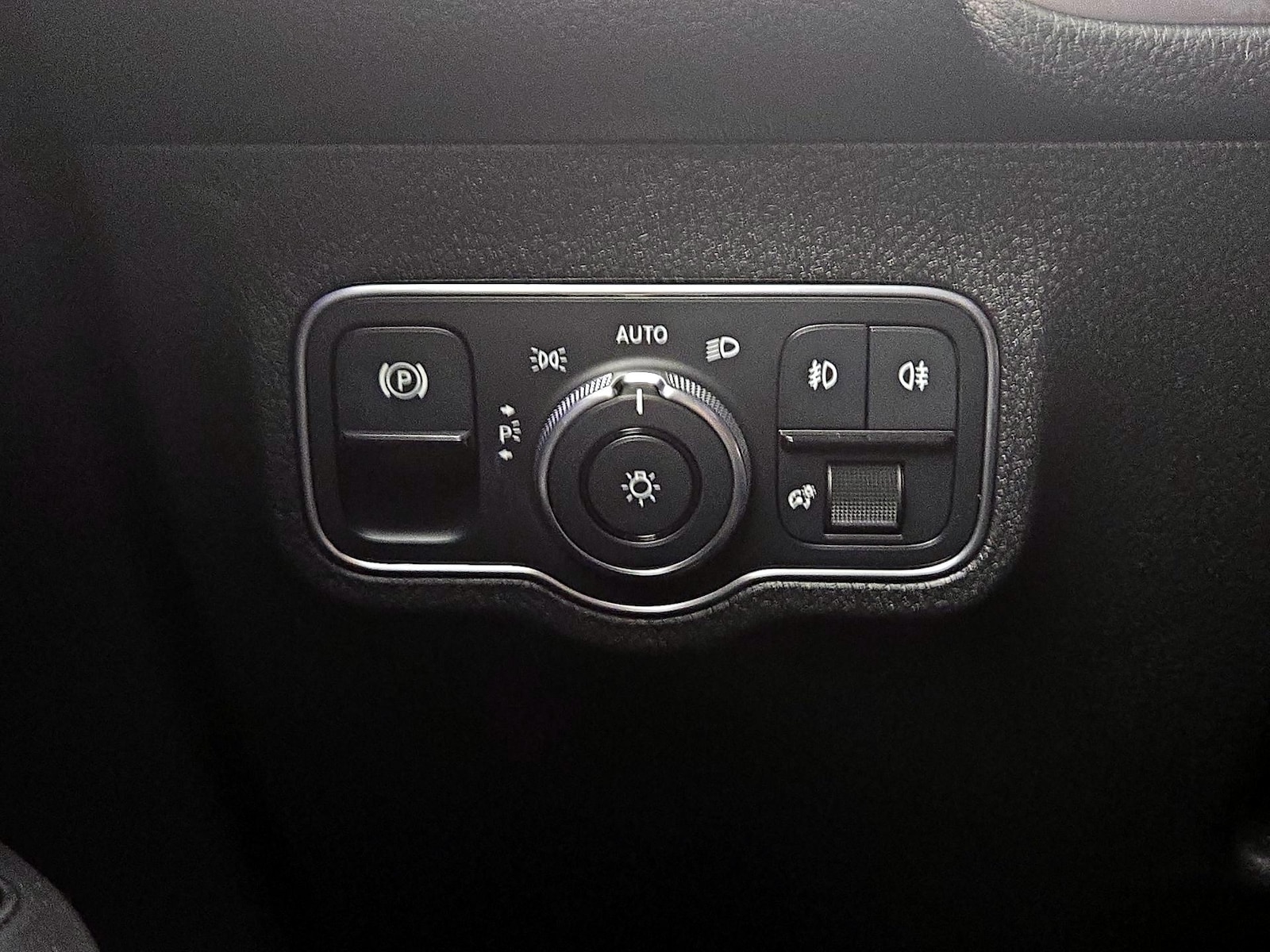 2022 Mercedes-Benz GLB Base - Photo 14