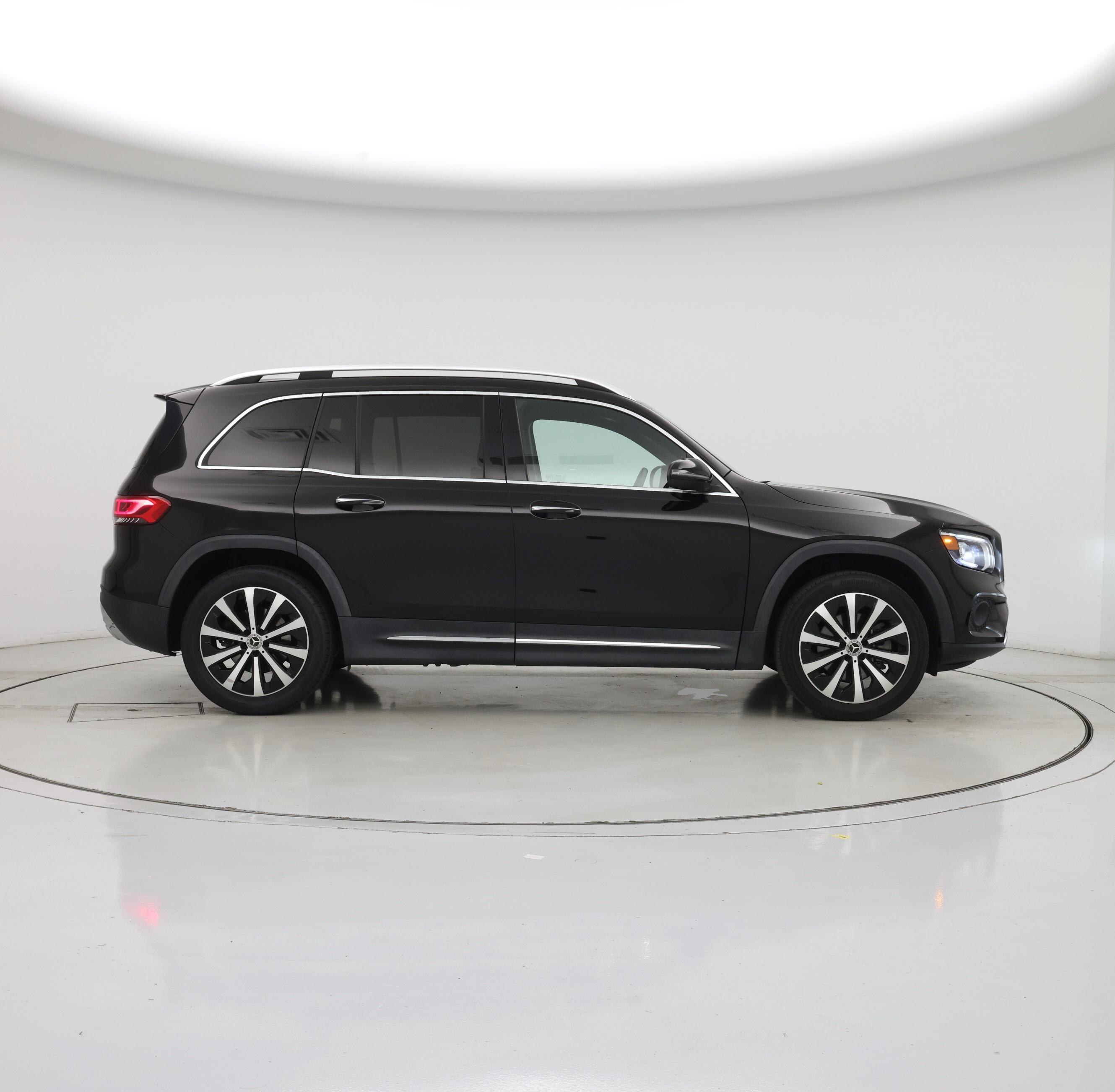 Thumbnail: 2022 Mercedes-Benz GLB - 7