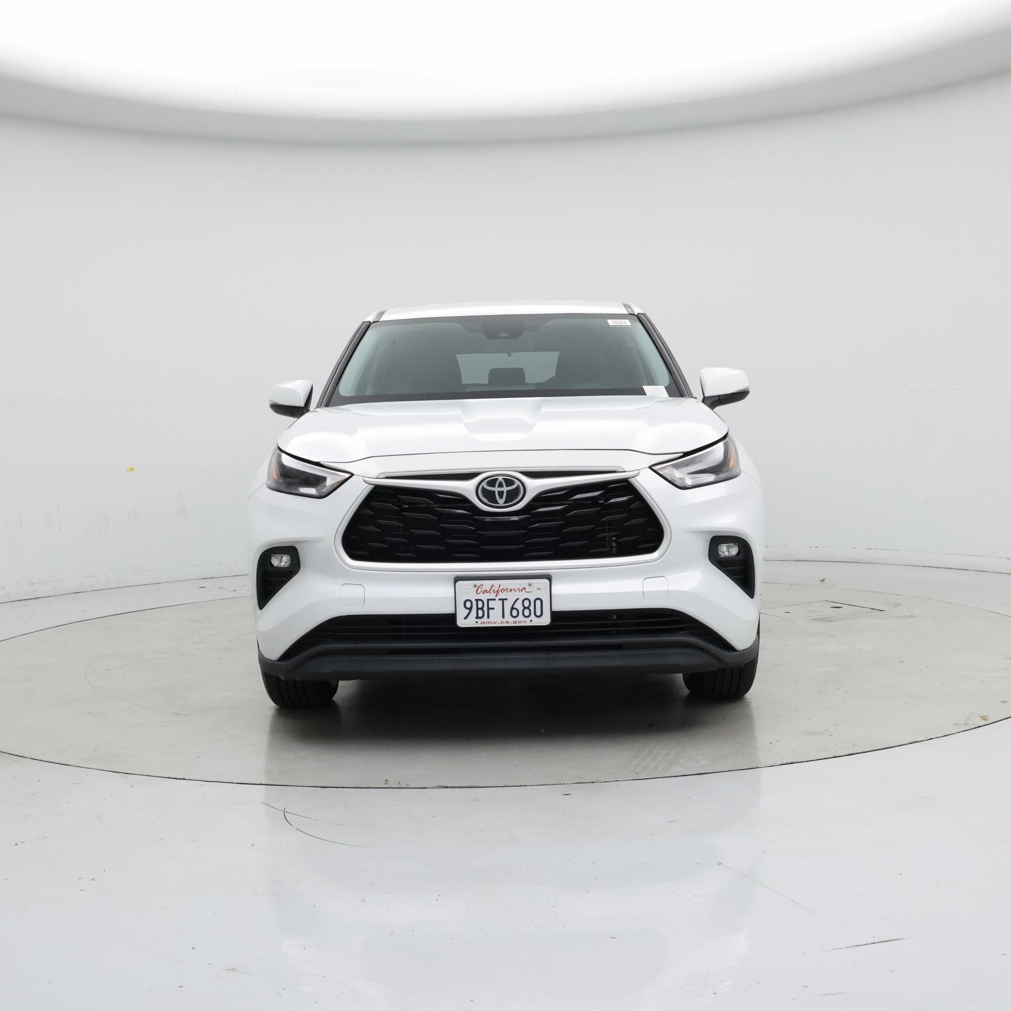 Thumbnail: 2022 Toyota Highlander - 5