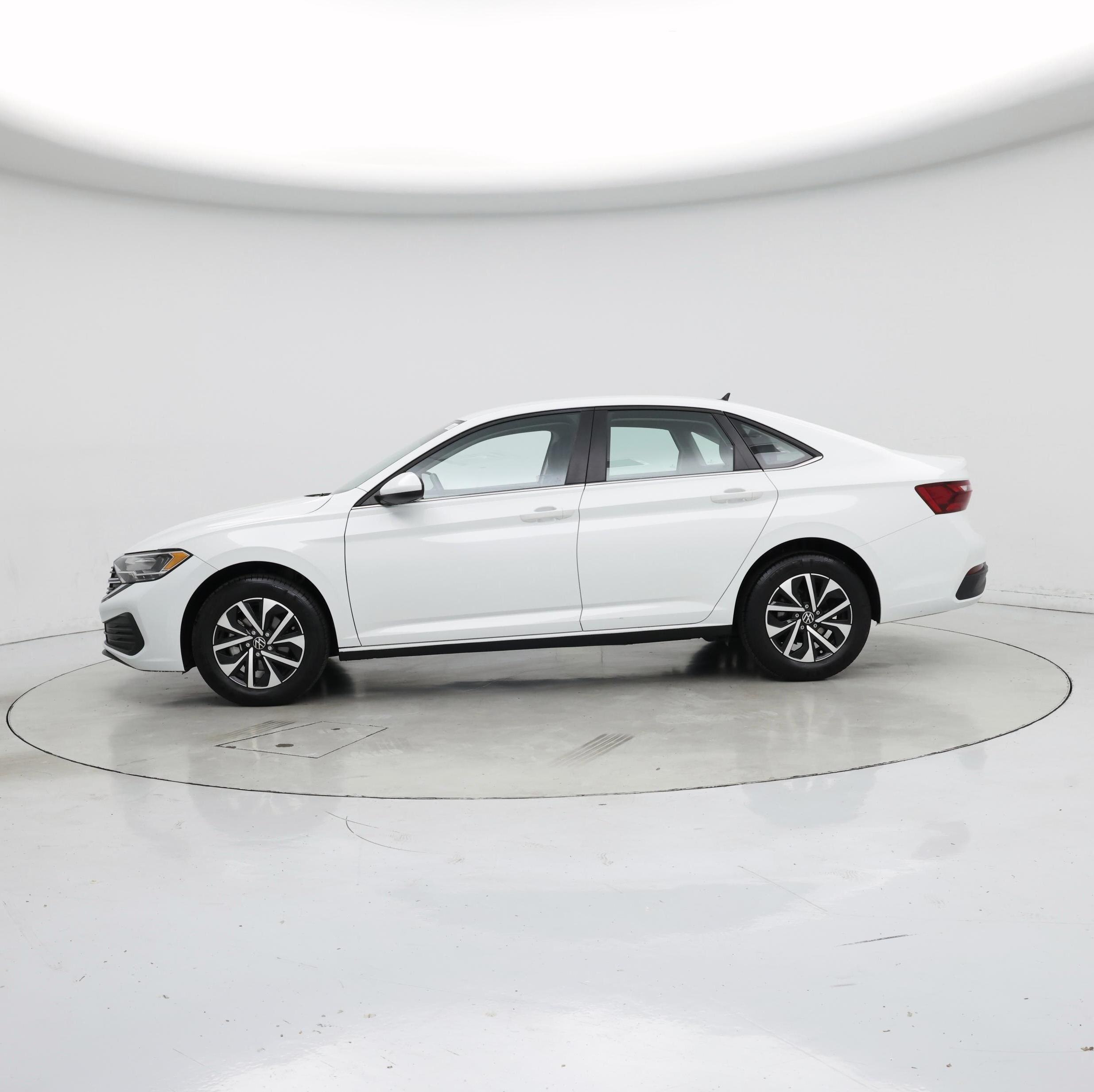 Thumbnail: 2024 Volkswagen Jetta - 3