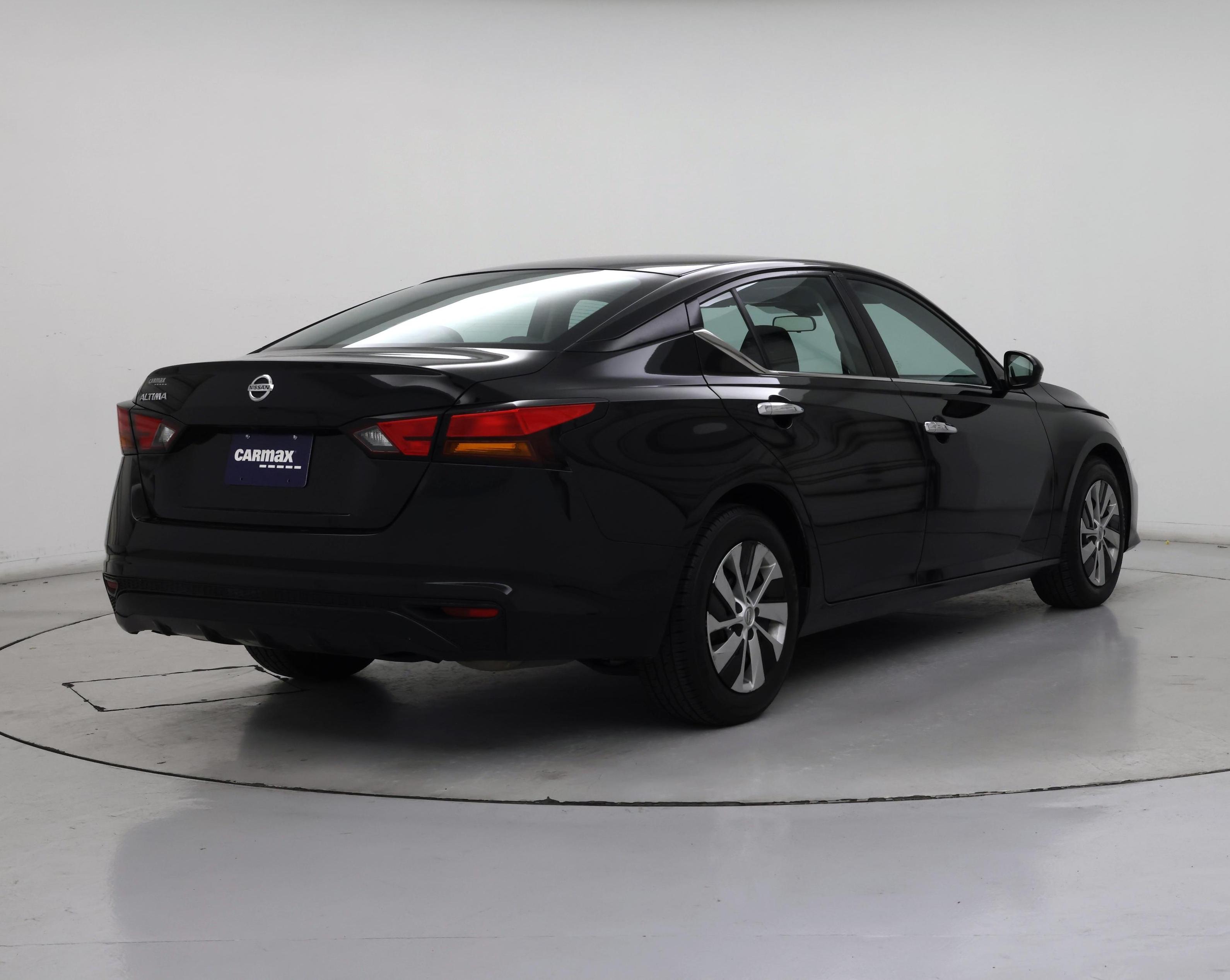 Thumbnail: 2021 Nissan Altima - 8