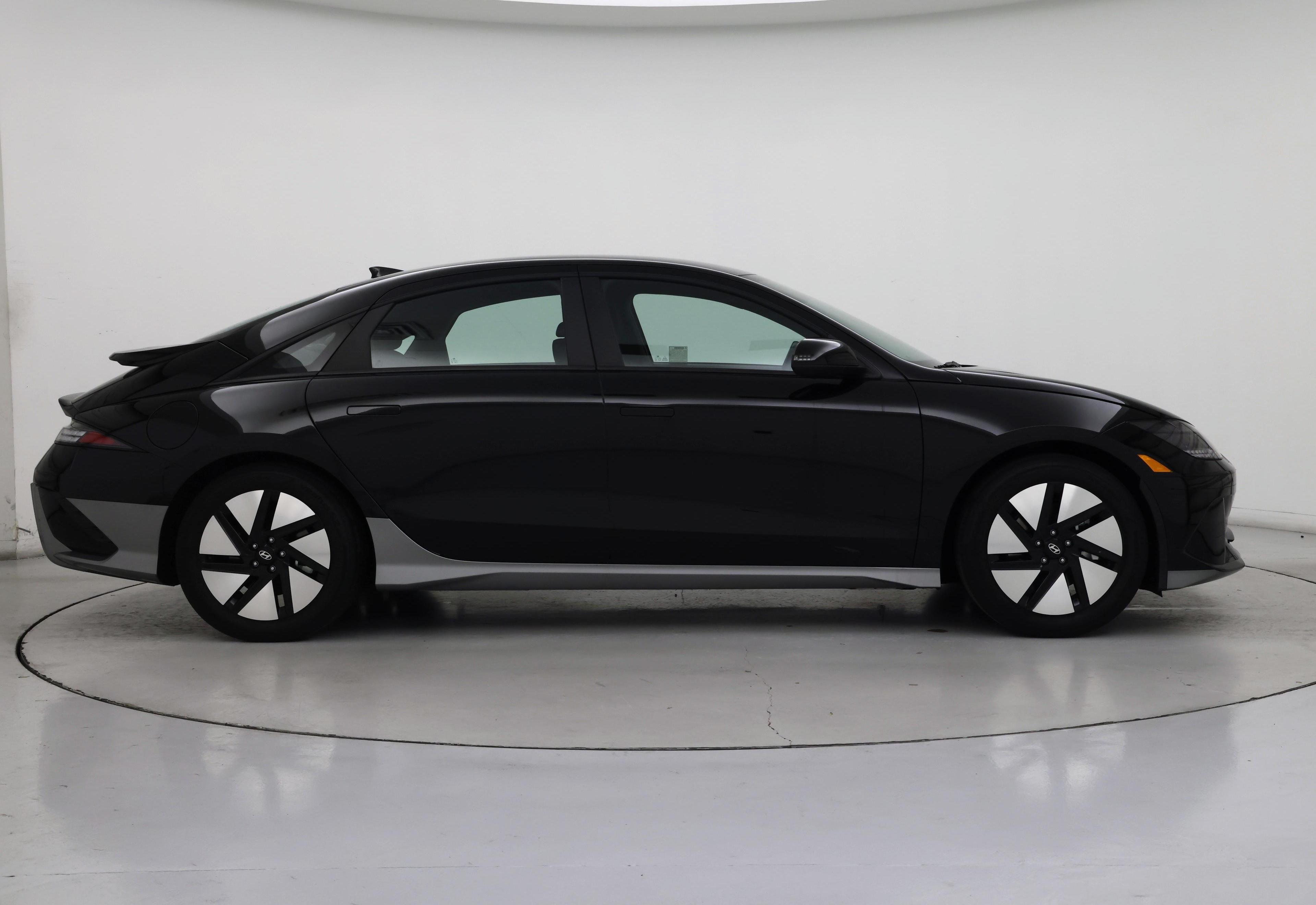 Thumbnail: 2024 Hyundai Ioniq 6 - 7