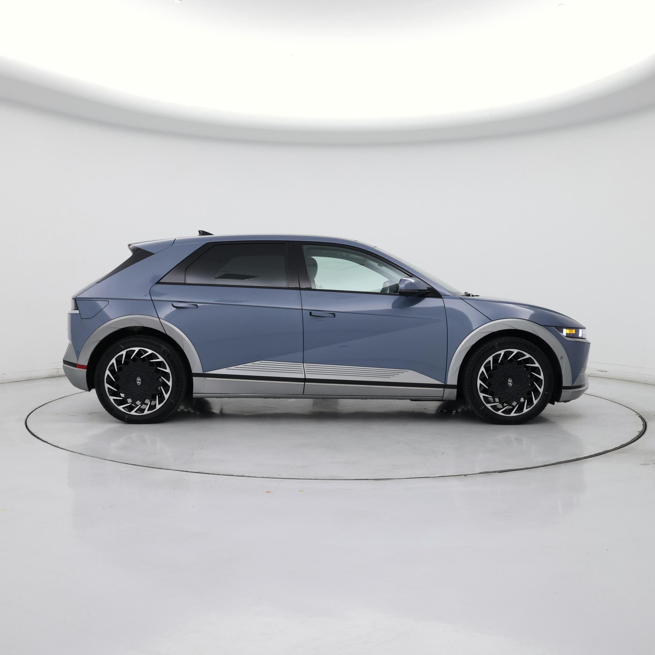 Thumbnail: 2024 Hyundai Ioniq 5 - 7