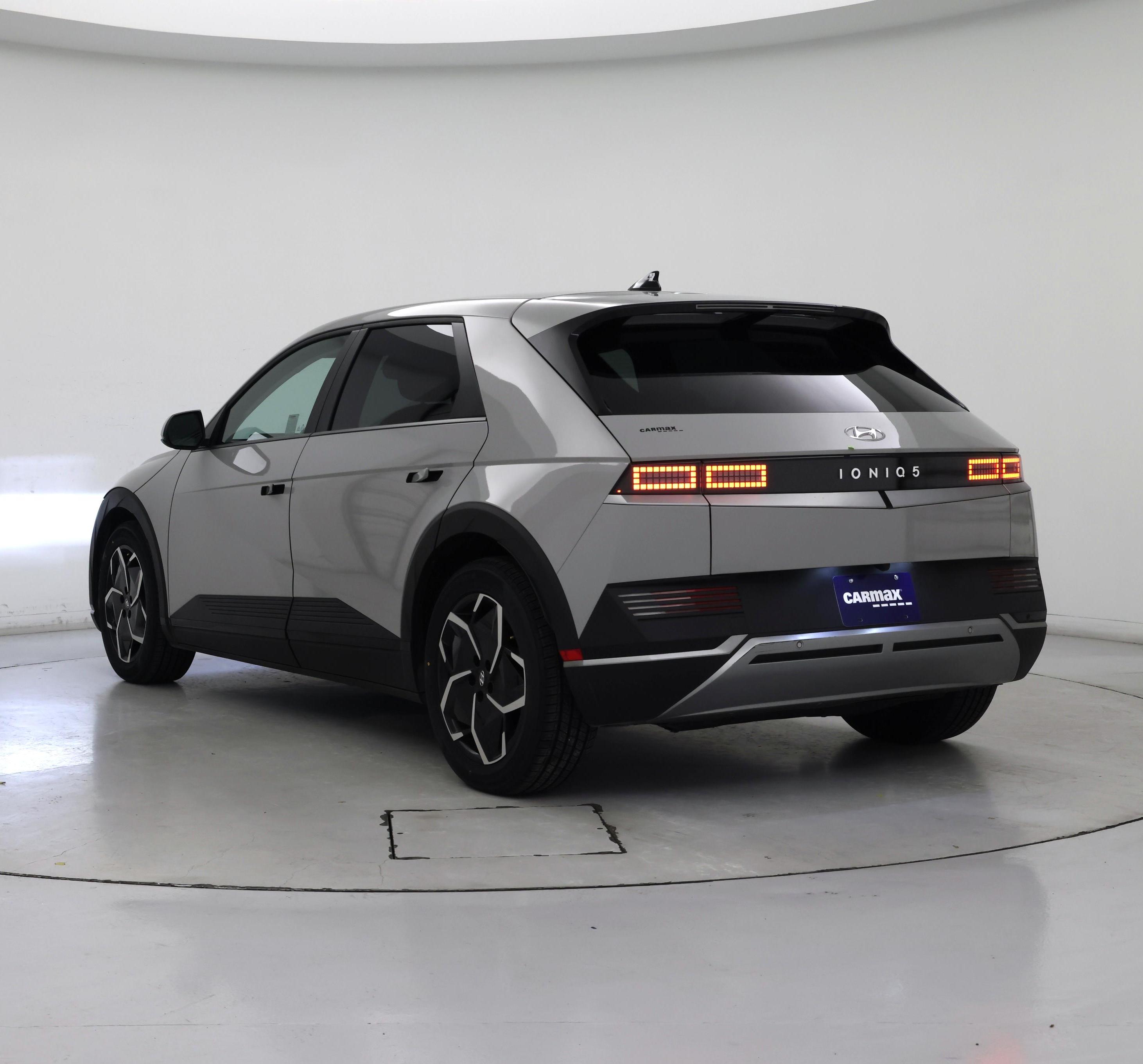 Thumbnail: 2024 Hyundai Ioniq 5 - 2
